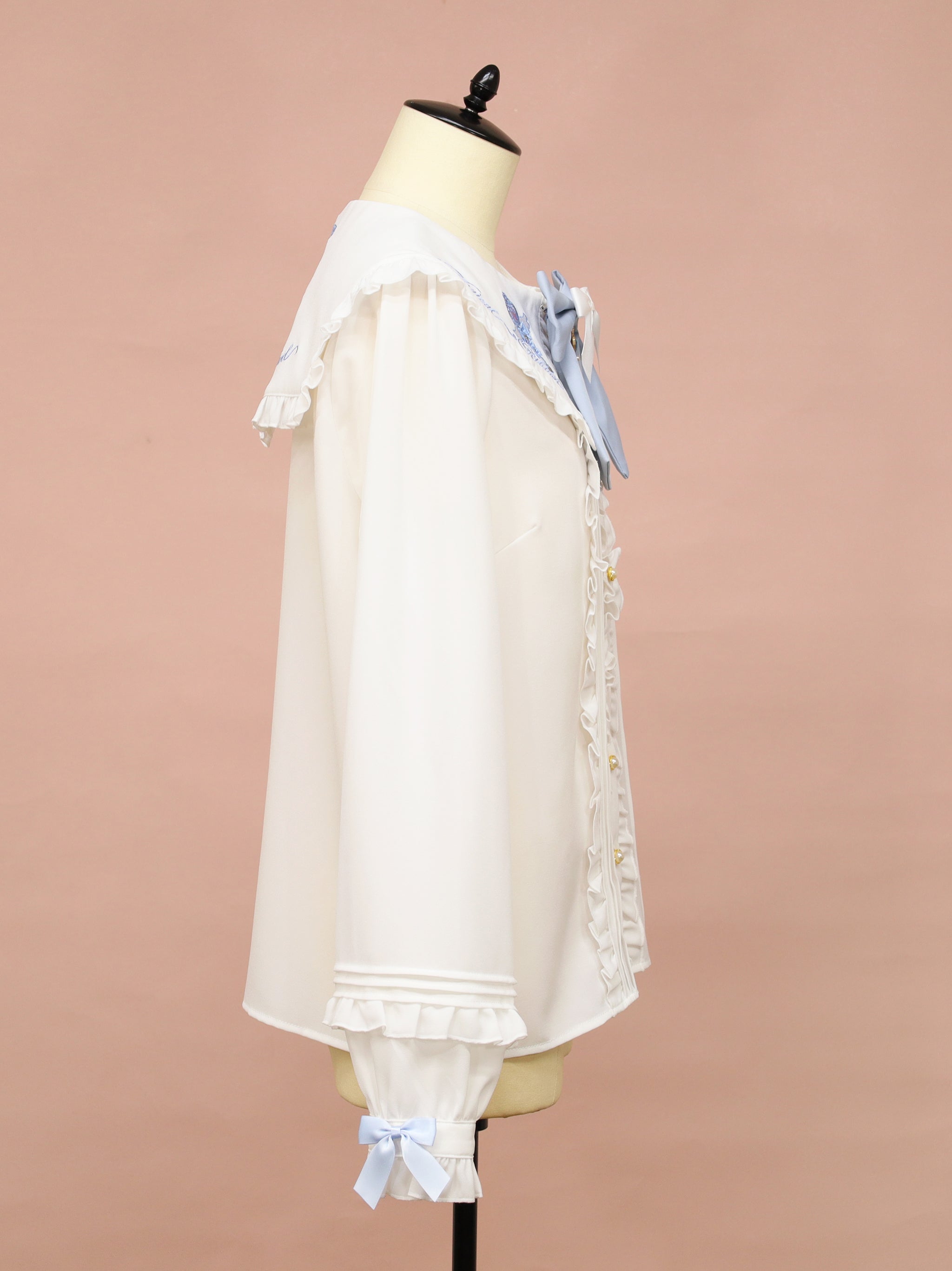 Magical Ribbon フリルブラウス ｜Amavel（アマベル）公式サイト