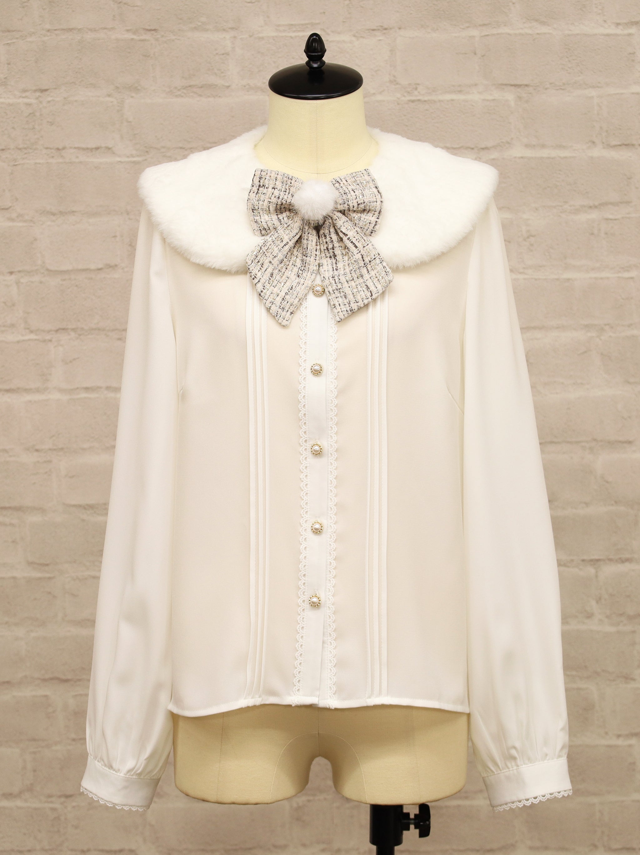 Étoile Tweed ファーティペットブラウス ベージュ（Beige） FREE ｜Amavel（アマベル）公式サイト