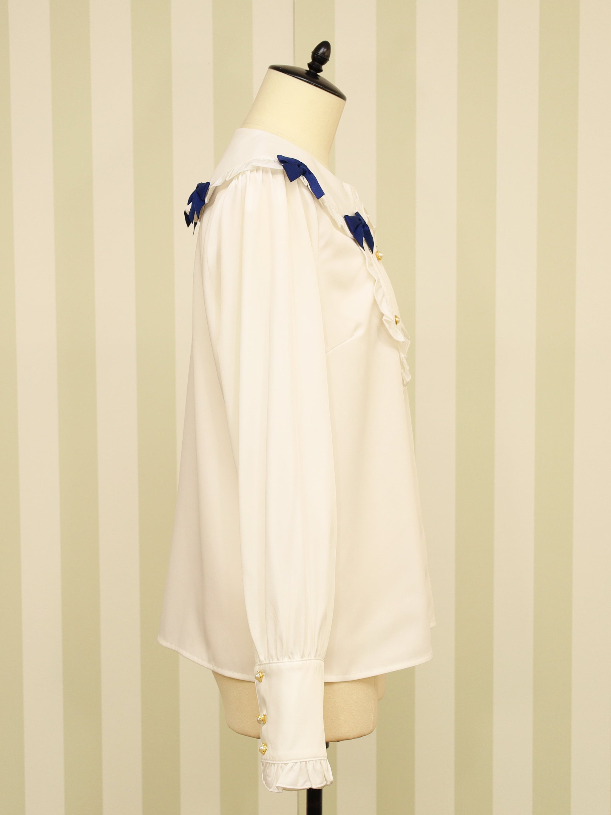 Mysterious Wonderland ハートブラウス ｜Amavel（アマベル）公式サイト