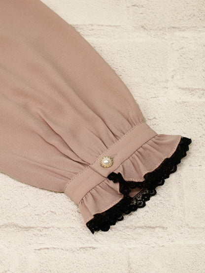 【メンバーズセール対象】バイカラーレースラッフルブラウス ｜Amavel（アマベル）公式サイト