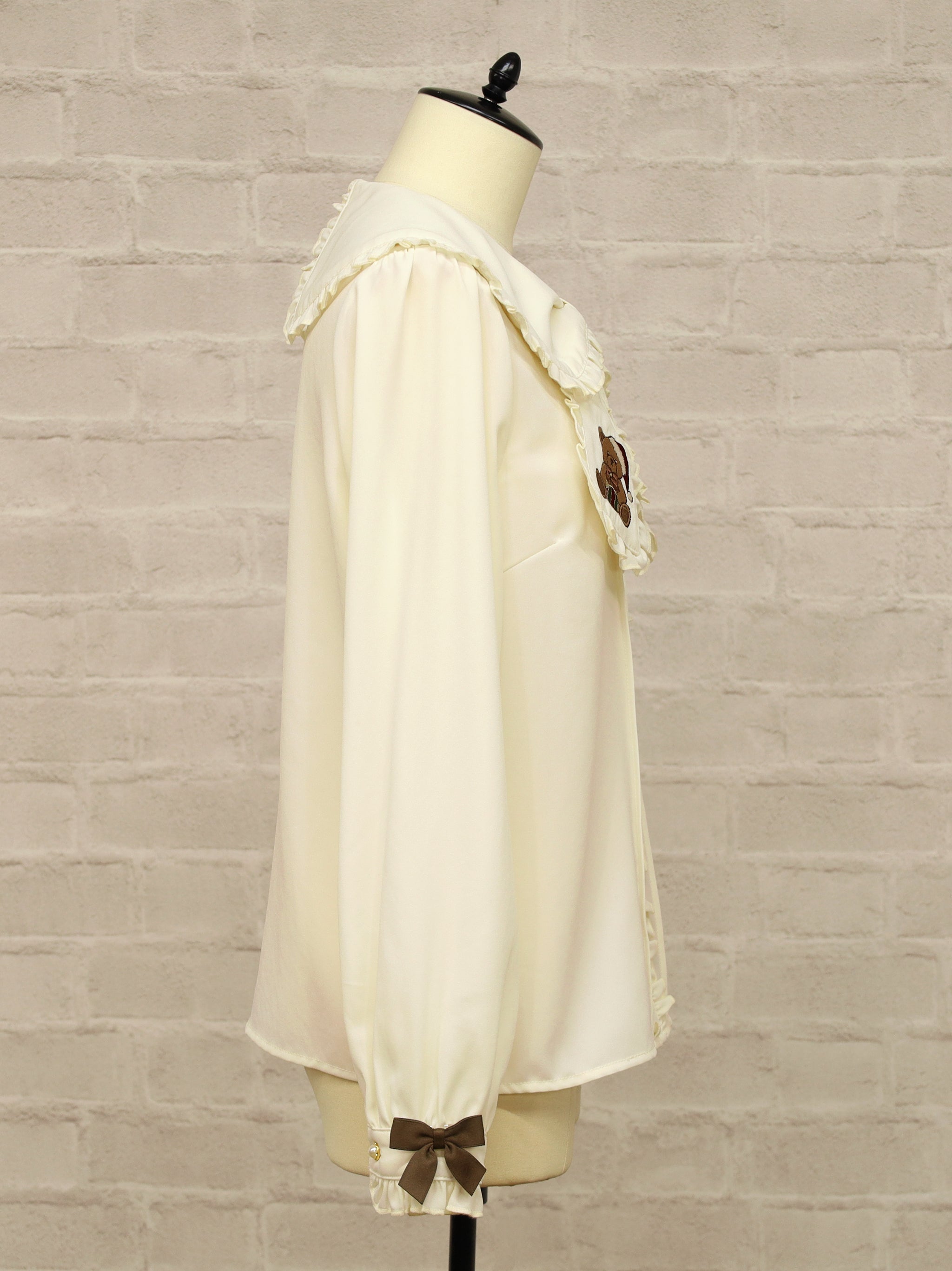 Holy Night Bear リボンブラウス ｜Amavel（アマベル）公式サイト