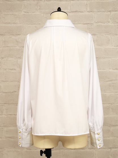 【メンバーズセール対象】Mysterious Chandelier ブラウス ｜Amavel（アマベル）公式サイト