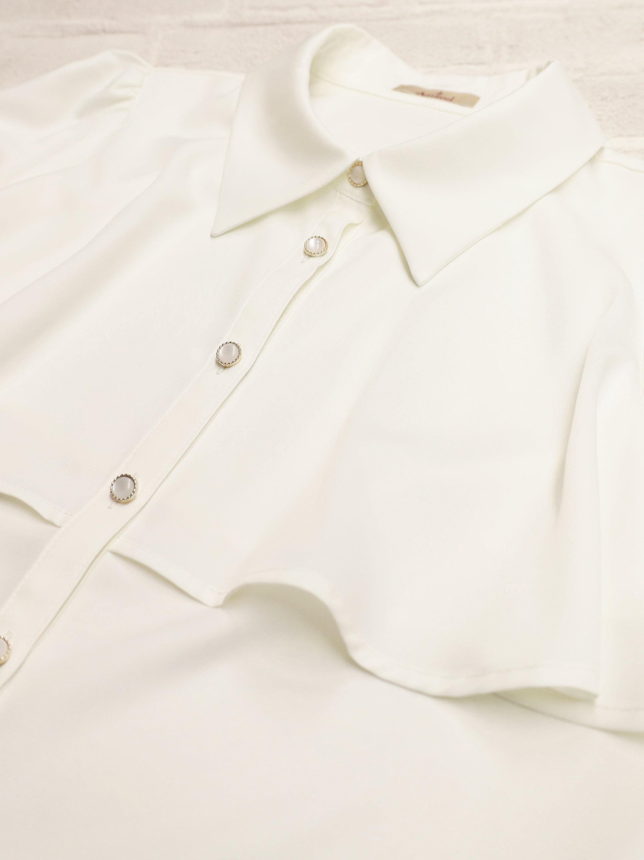 ケープ風リボンタイブラウス ｜Amavel（アマベル）公式サイト