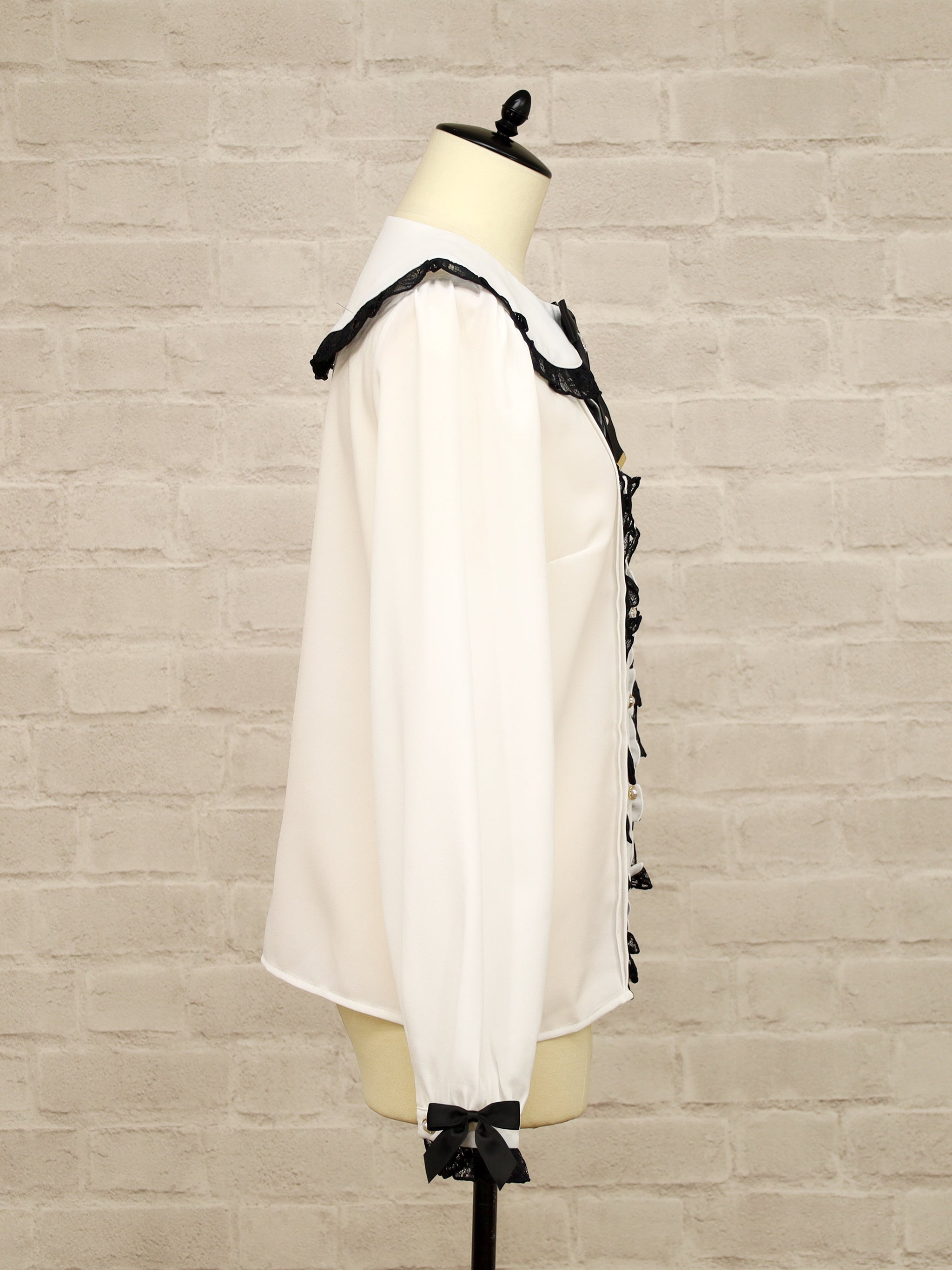 Girly Ribbon ブラウス ｜Amavel（アマベル）公式サイト