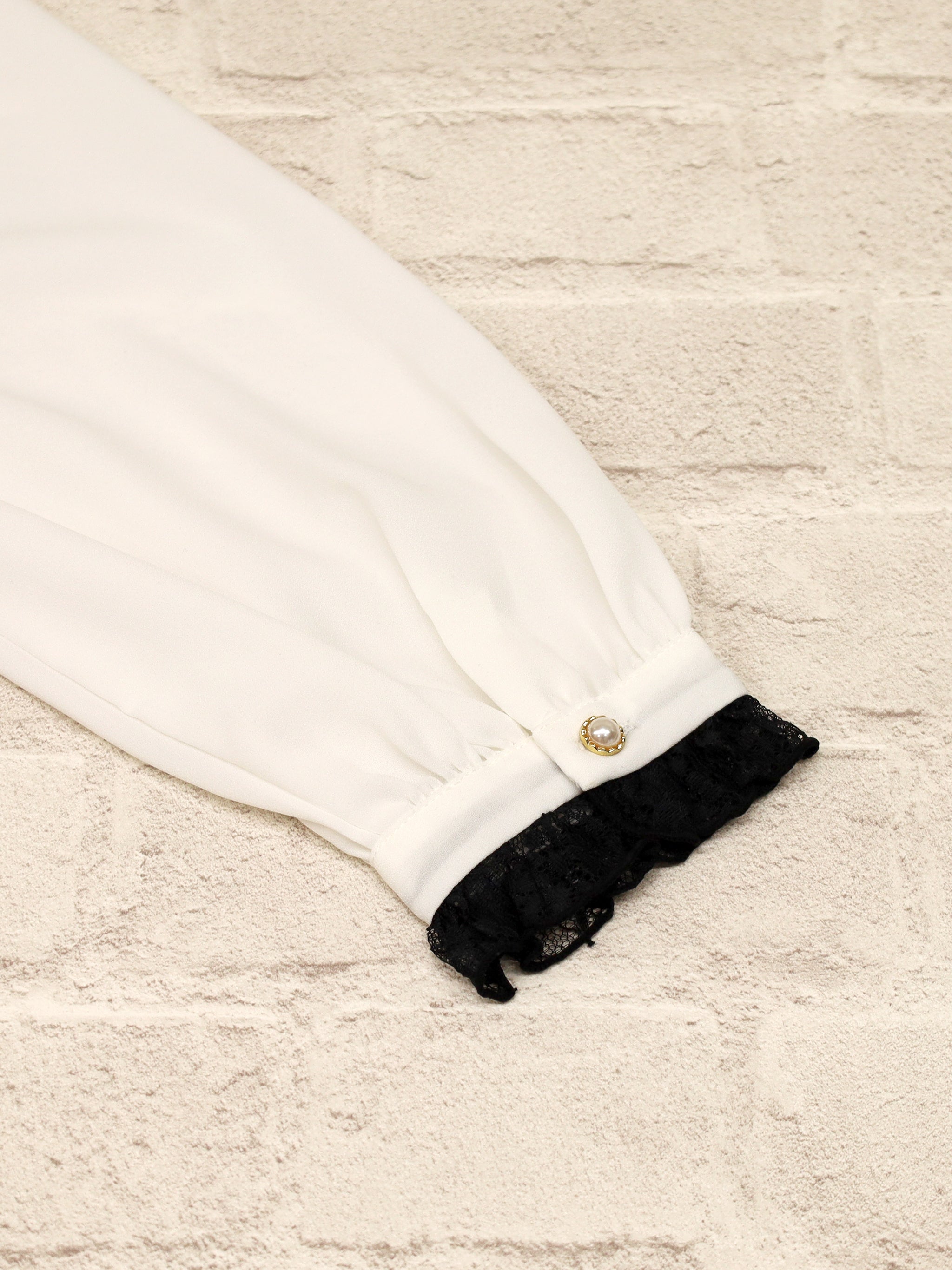 Girly Ribbon ブラウス ｜Amavel（アマベル）公式サイト