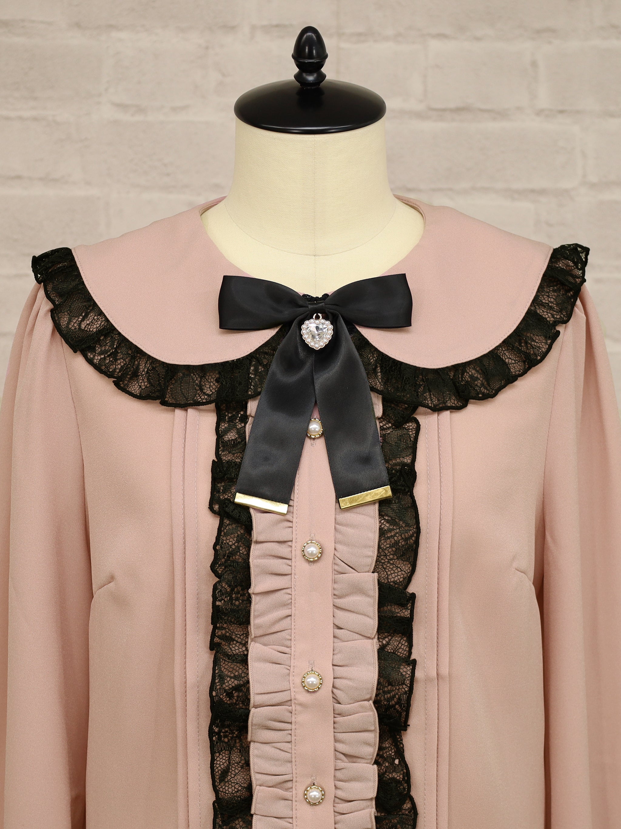 Girly Ribbon ブラウス – Amavel（アマベル）公式サイト