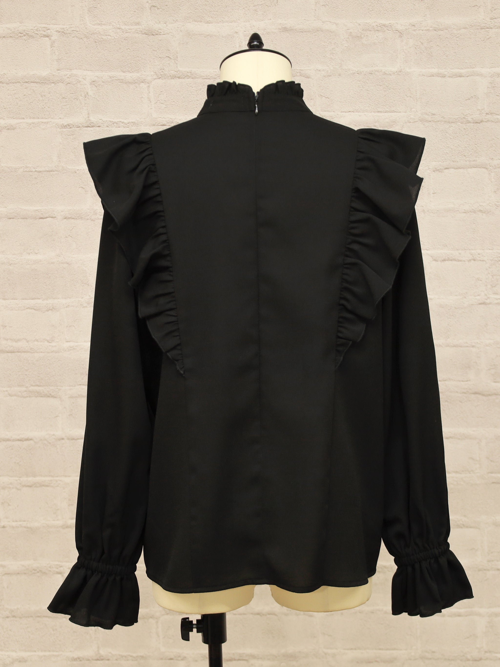 Mysterious Spice チョーカー風ブラウス – Amavel（アマベル）公式サイト