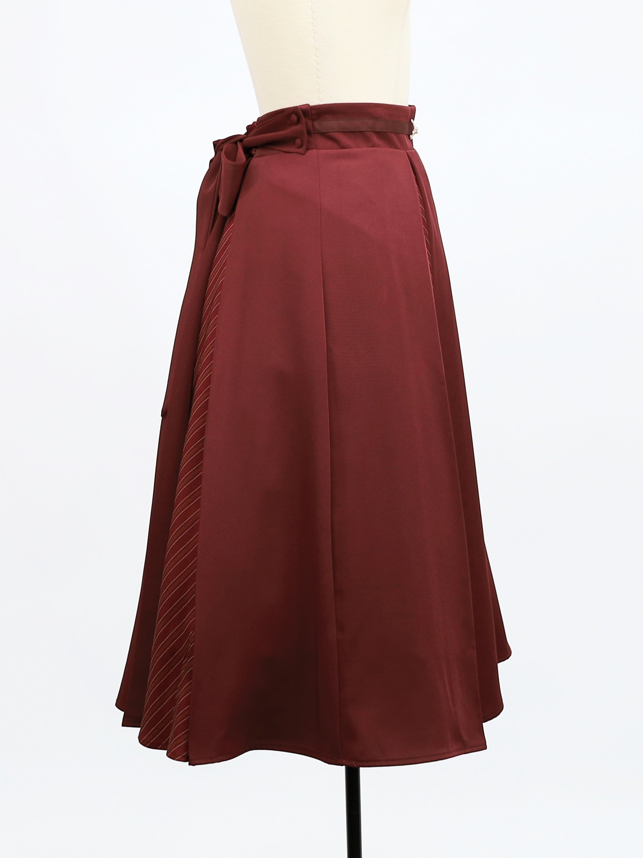 メンバーズセール対象】マチ切替ストライプミドル丈スカート – Amavel