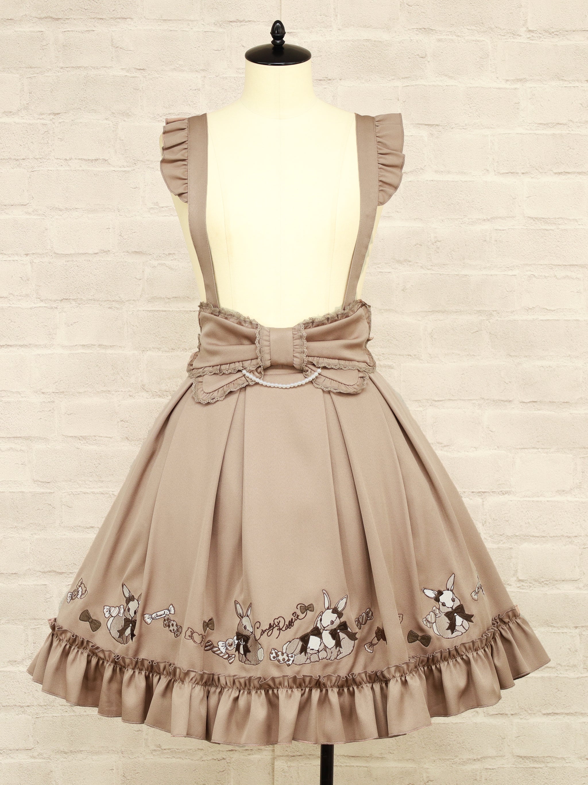 未使用品アマベル　ふわふわうさぎのリボンスカート　フリルブラウスセット　ブラック 未使用品アマベルふわふわうさぎのリボンスカートフリルブラウスセット