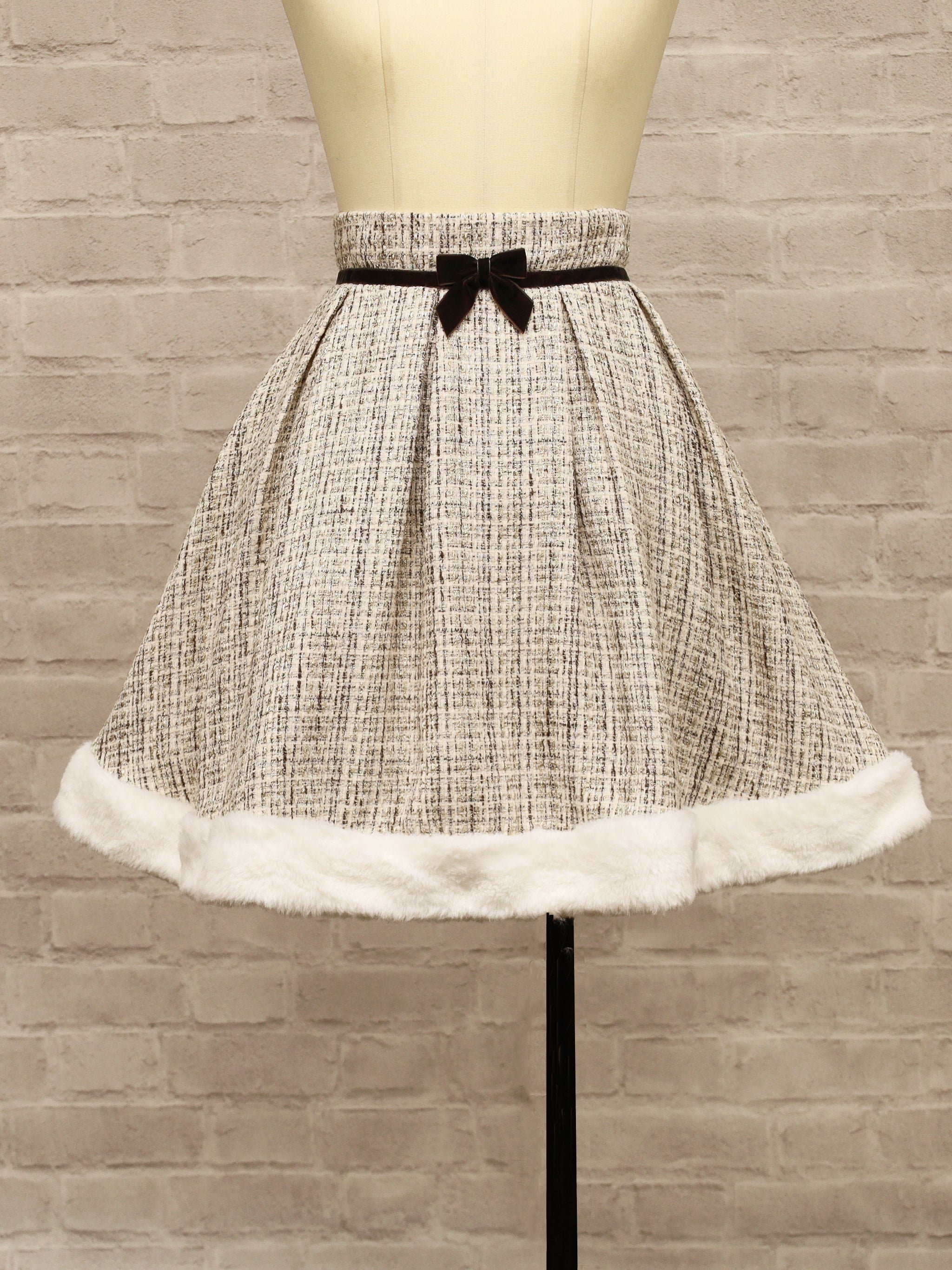 Étoile Tweed 裾ファースカート ｜Amavel（アマベル）公式サイト