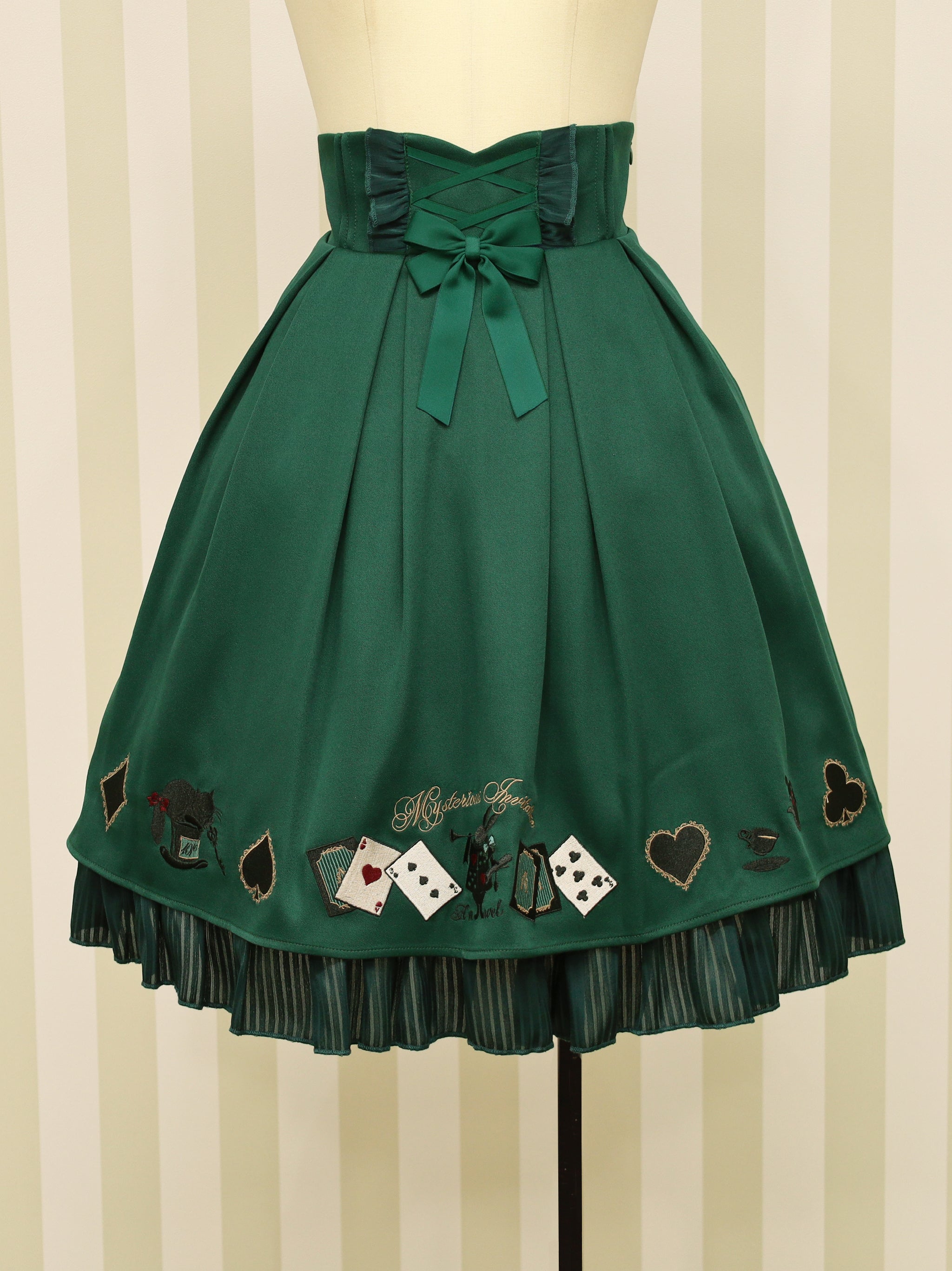 Mysterious Wonderland スカート – Amavel（アマベル）公式サイト