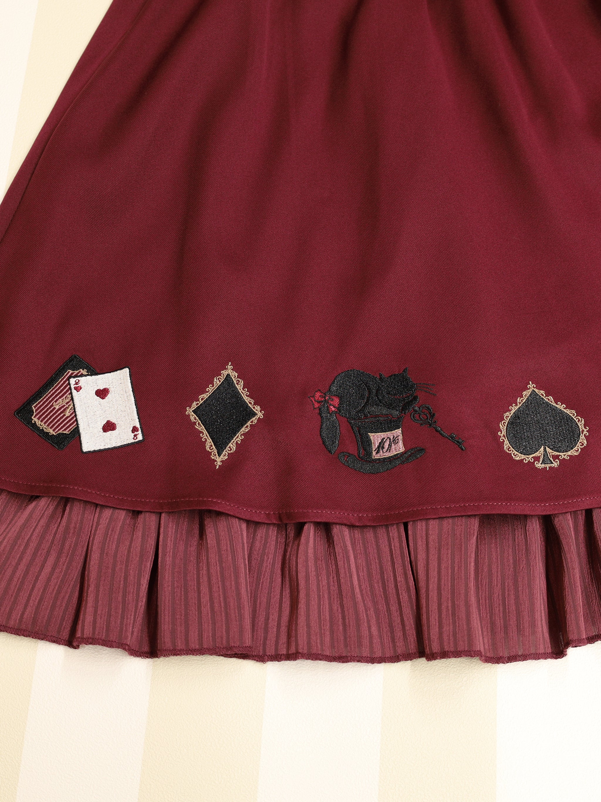 Mysterious Wonderland スカート – Amavel（アマベル）公式サイト