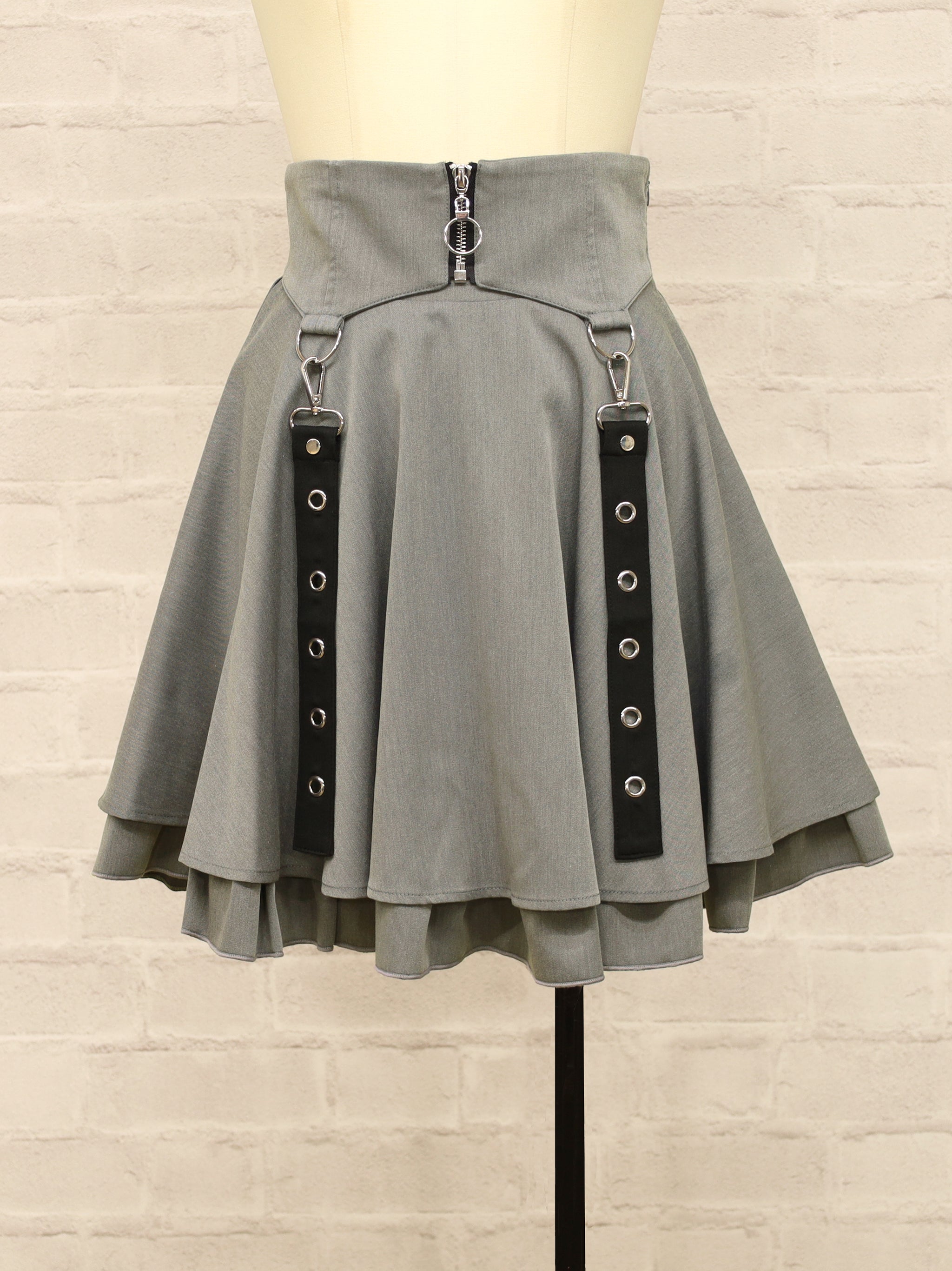 Mystrious Spice フレアスカート グレー（Gray） FREE ｜Amavel（アマベル）公式サイト