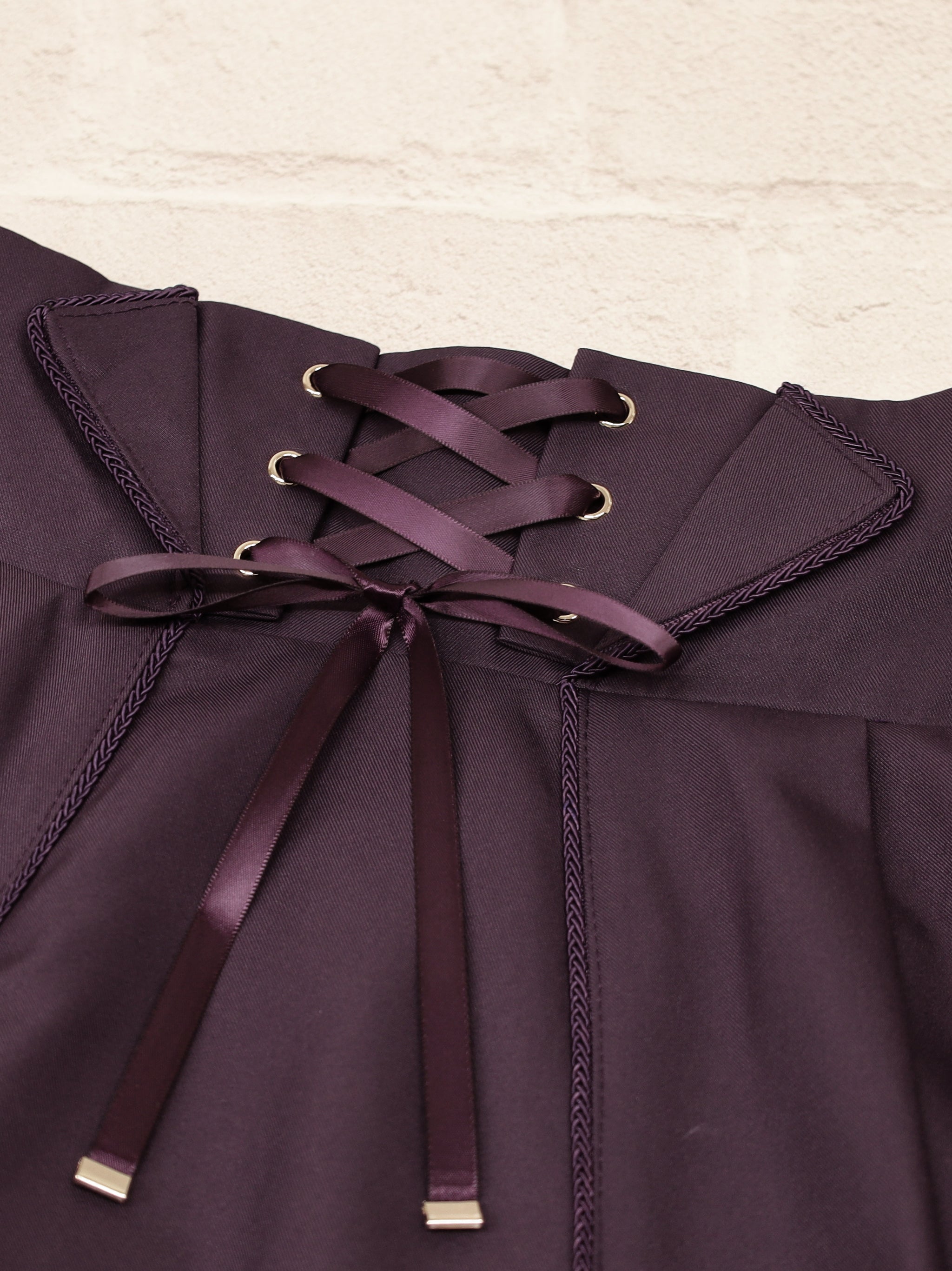 メンバーズセール対象】Mysterious Chandelier スカート – Amavel