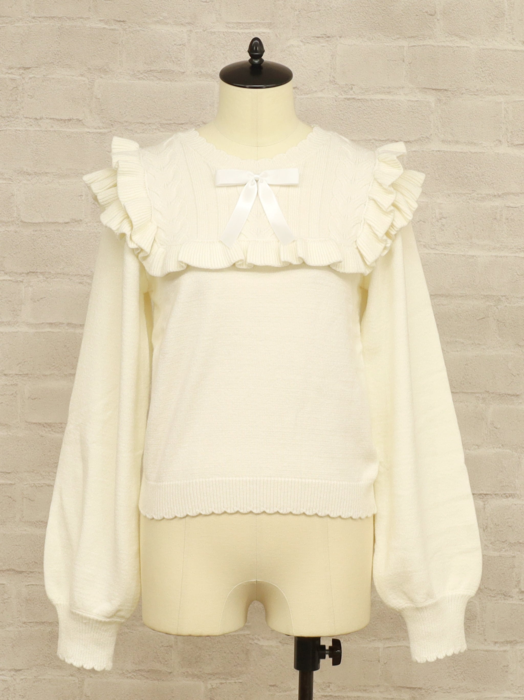 ヨークフリルニットトップス – Amavel（アマベル）公式サイト