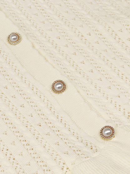 【アウトレットセール対象】ロマンティックレースすかし編みニットポンチョ ｜Amavel（アマベル）公式サイト