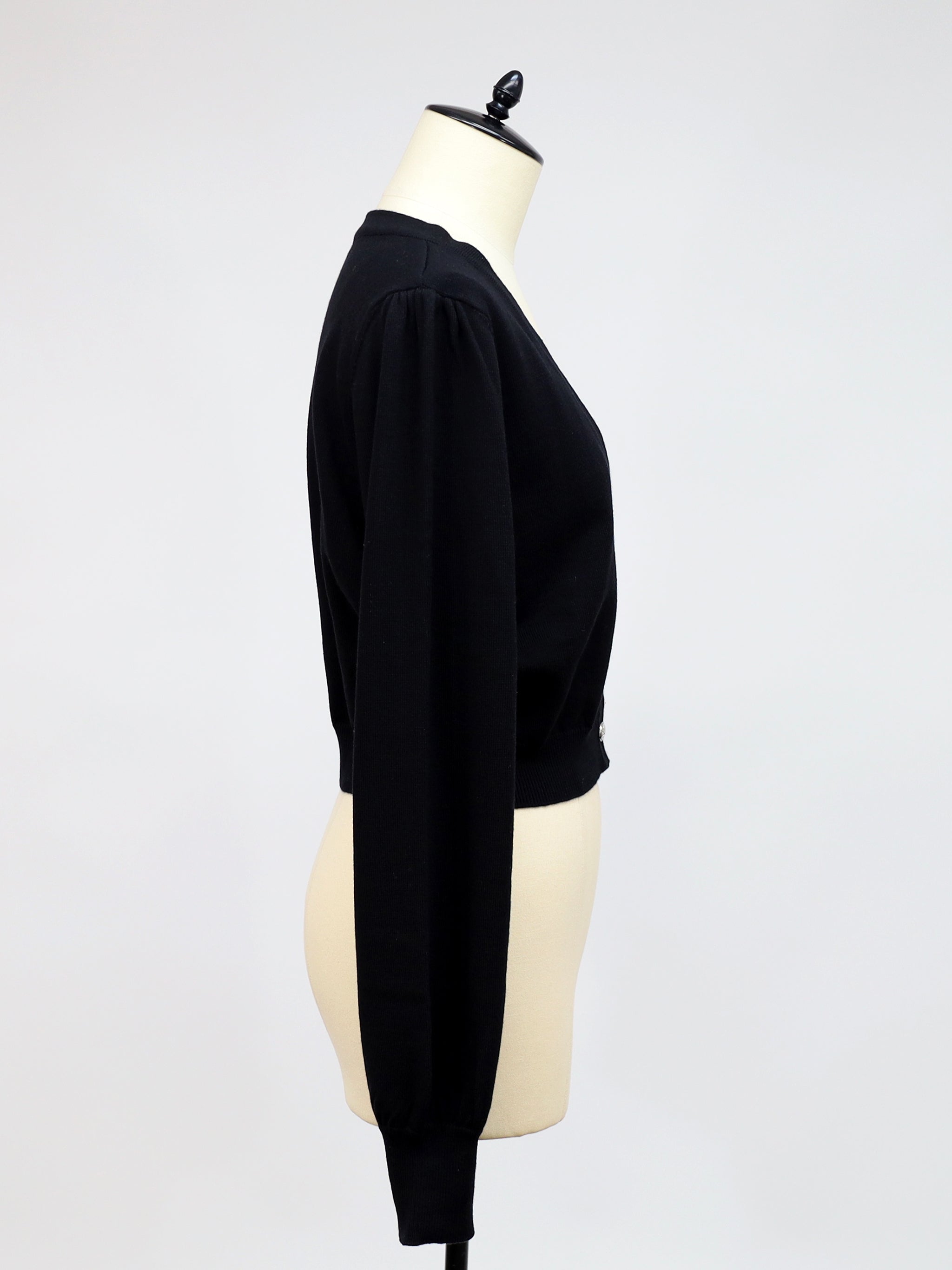 Royal checkmate Vネックカーディガン ｜Amavel（アマベル）公式サイト