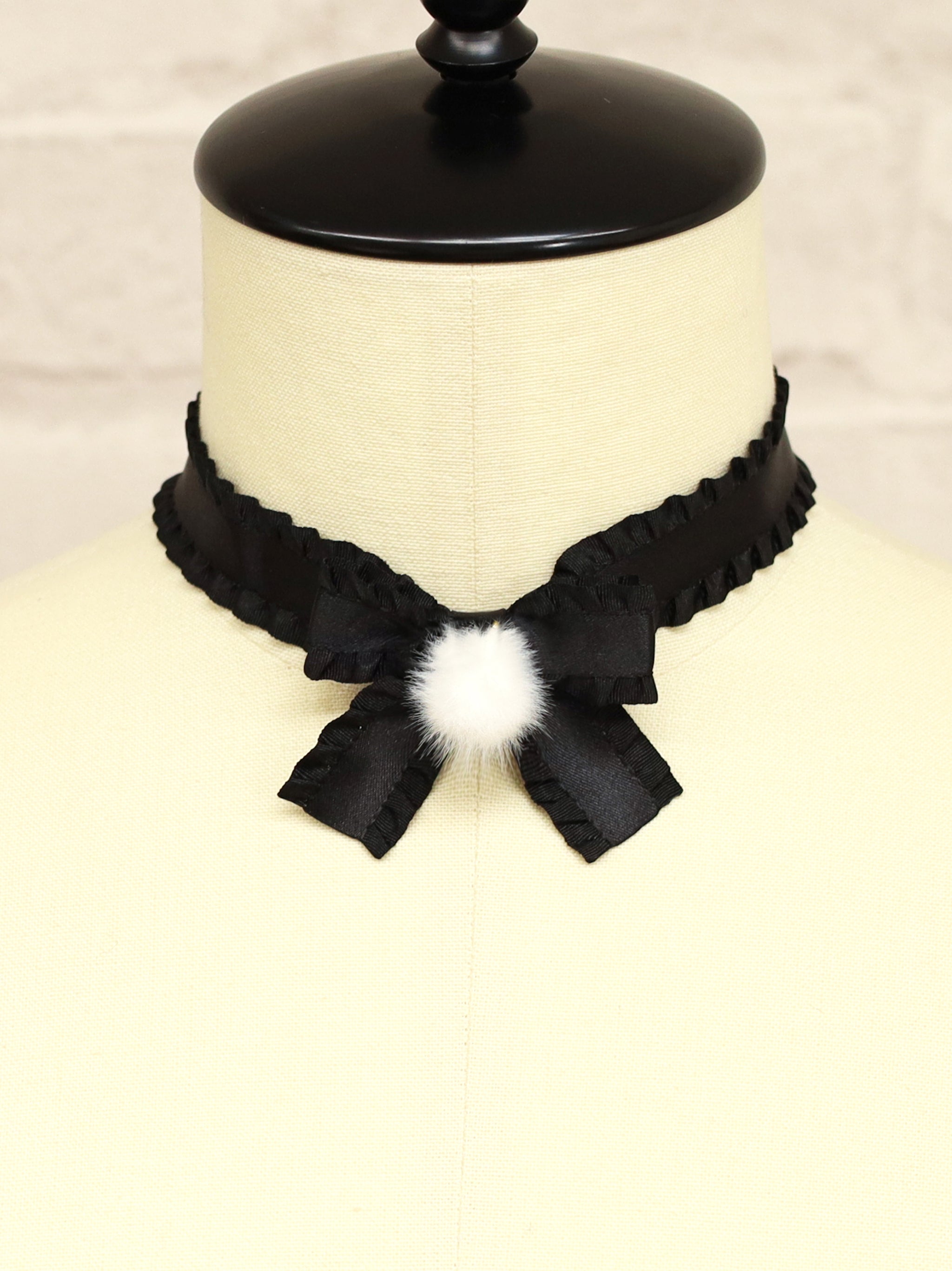 ファーポン付リボンチョーカー – Amavel（アマベル）公式サイト