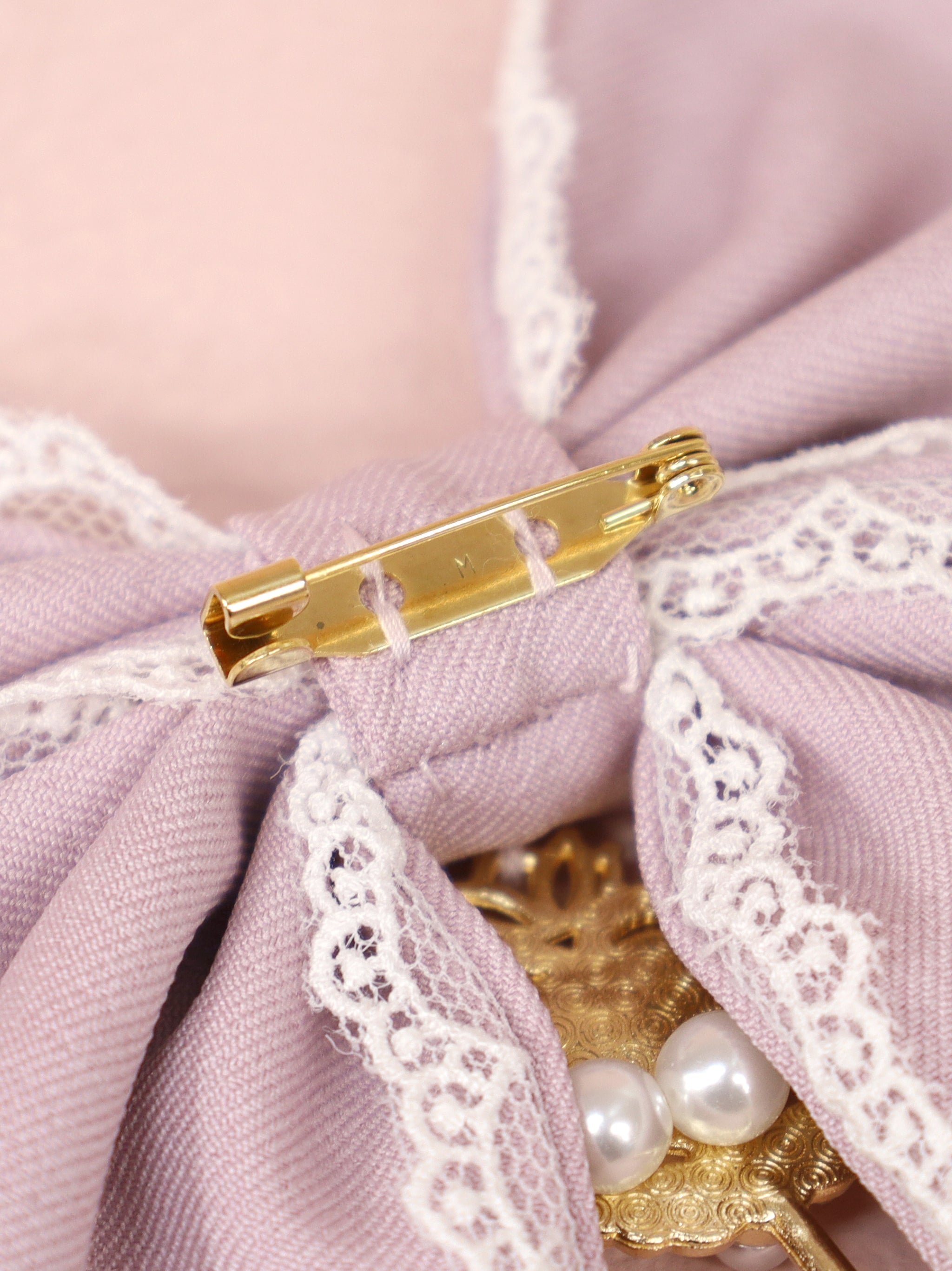 Magical Ribbon リボンブローチ ｜Amavel（アマベル）公式サイト