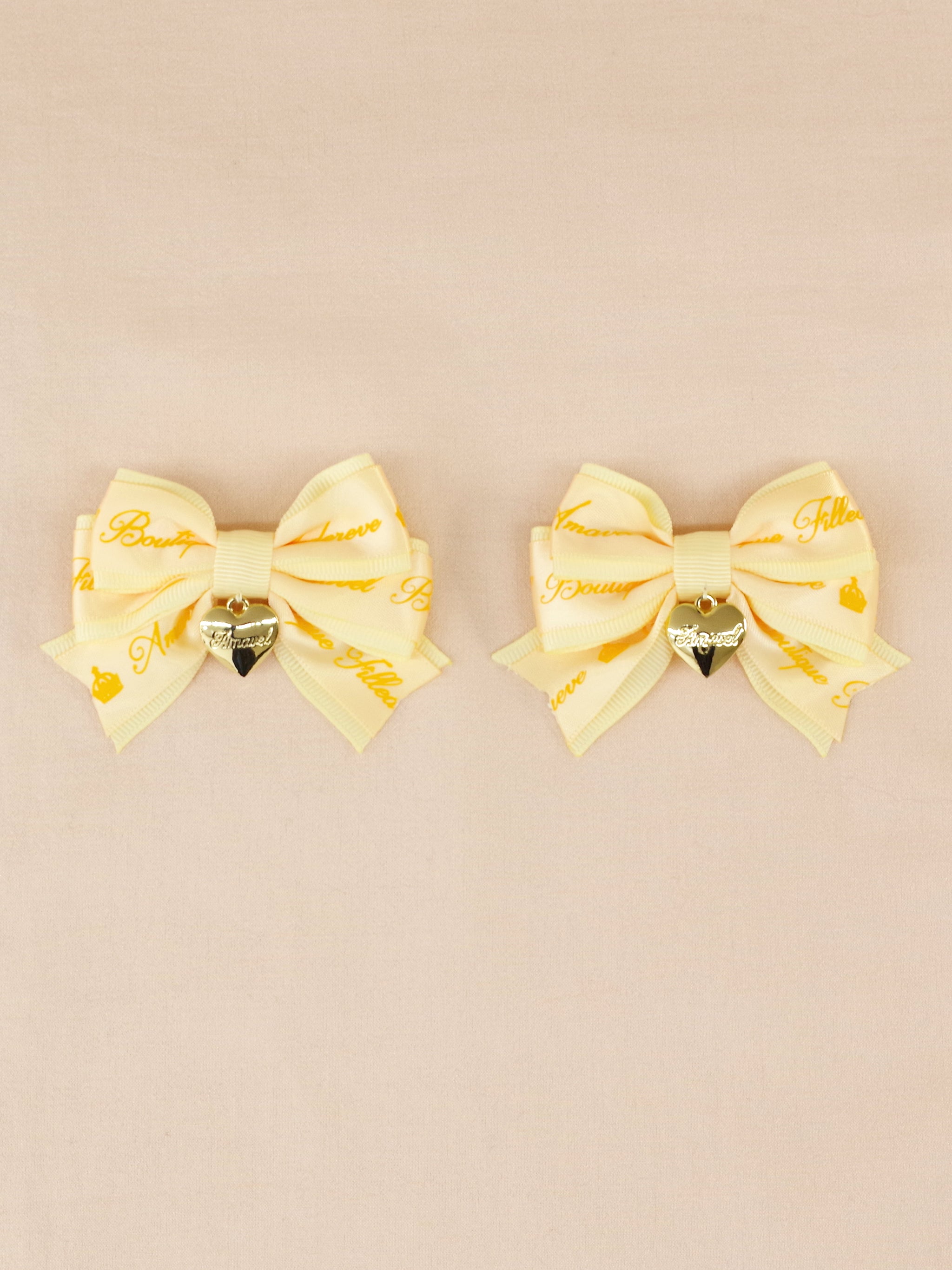 【メンバーズセール対象】ハートチャーム付ダブルリボンミニクリップ ｜Amavel（アマベル）公式サイト