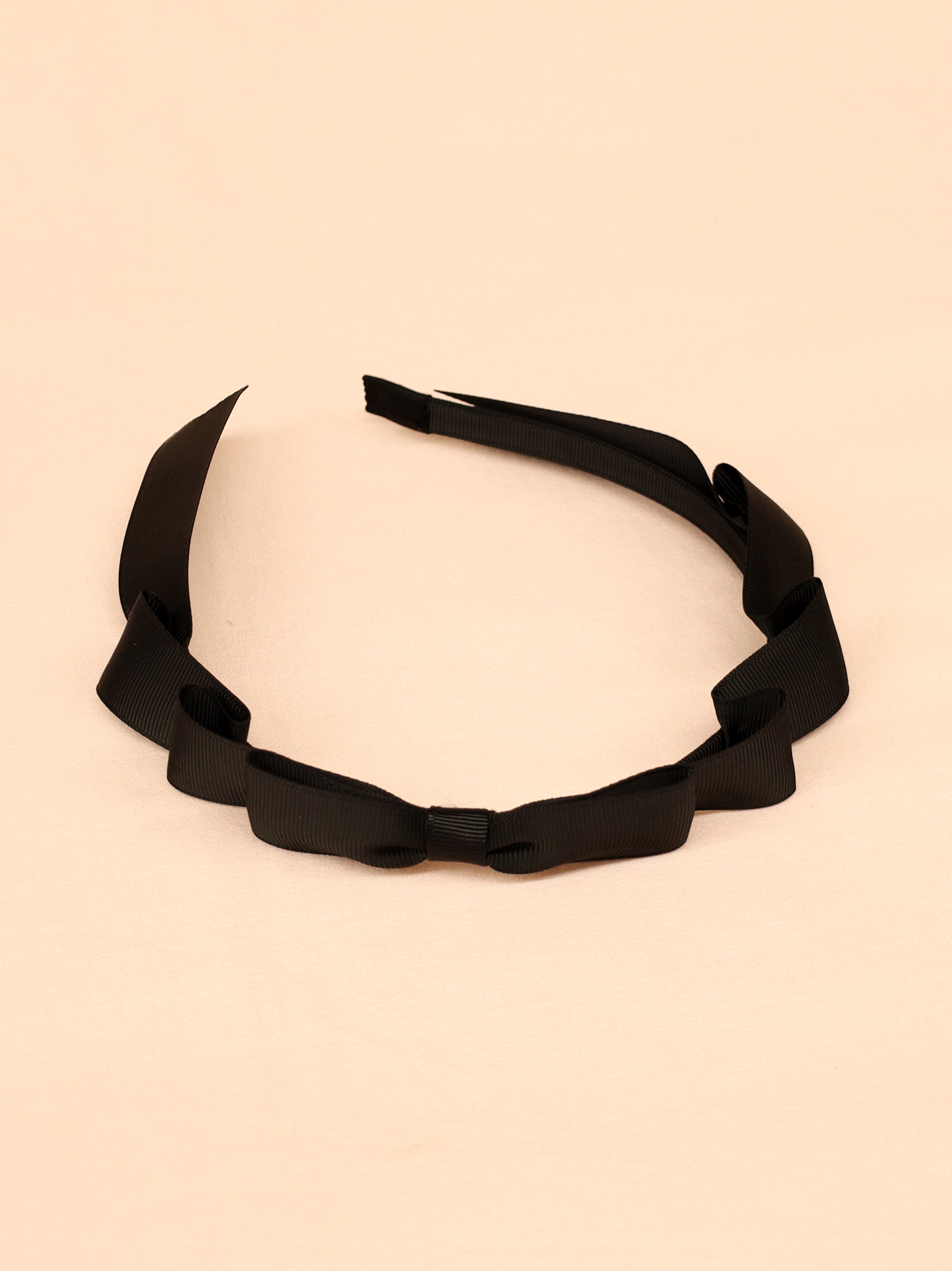 【メンバーズセール対象】グログランリボンカチューシャ ｜Amavel（アマベル）公式サイト