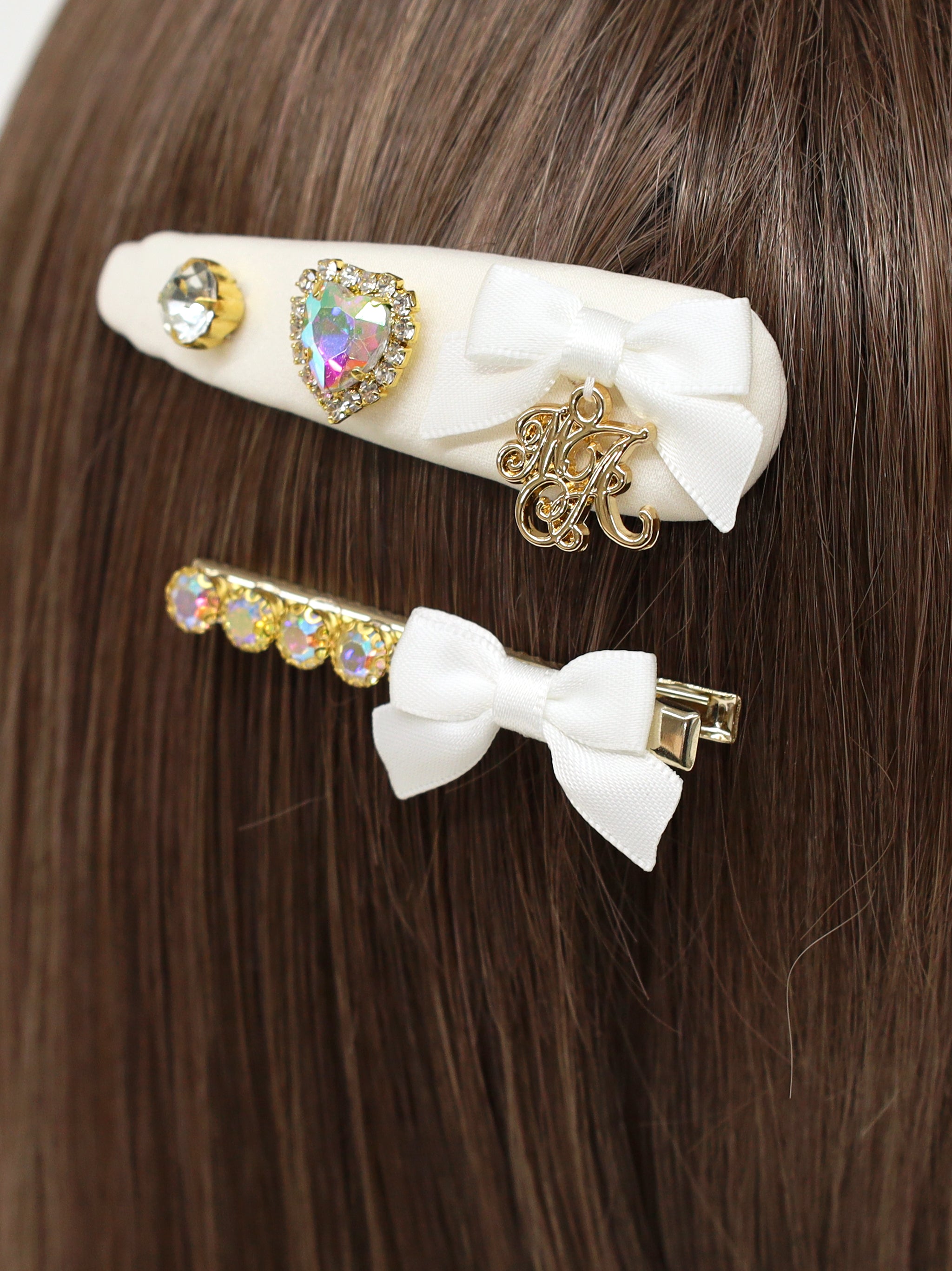 モノグラムチャーム付ビジュークリップセット ｜Amavel（アマベル）公式サイト