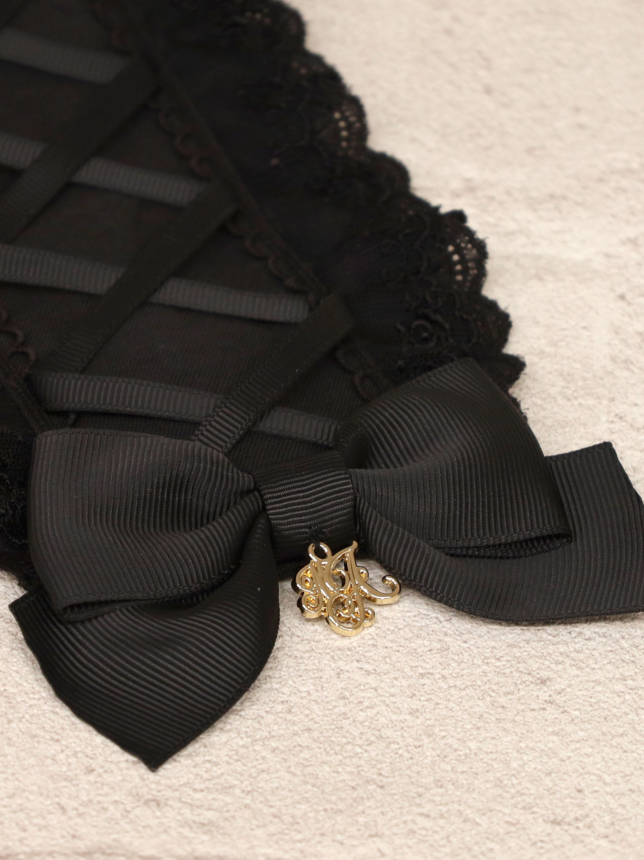 モノグラムチャーム付ヘッドドレス ｜Amavel（アマベル）公式サイト