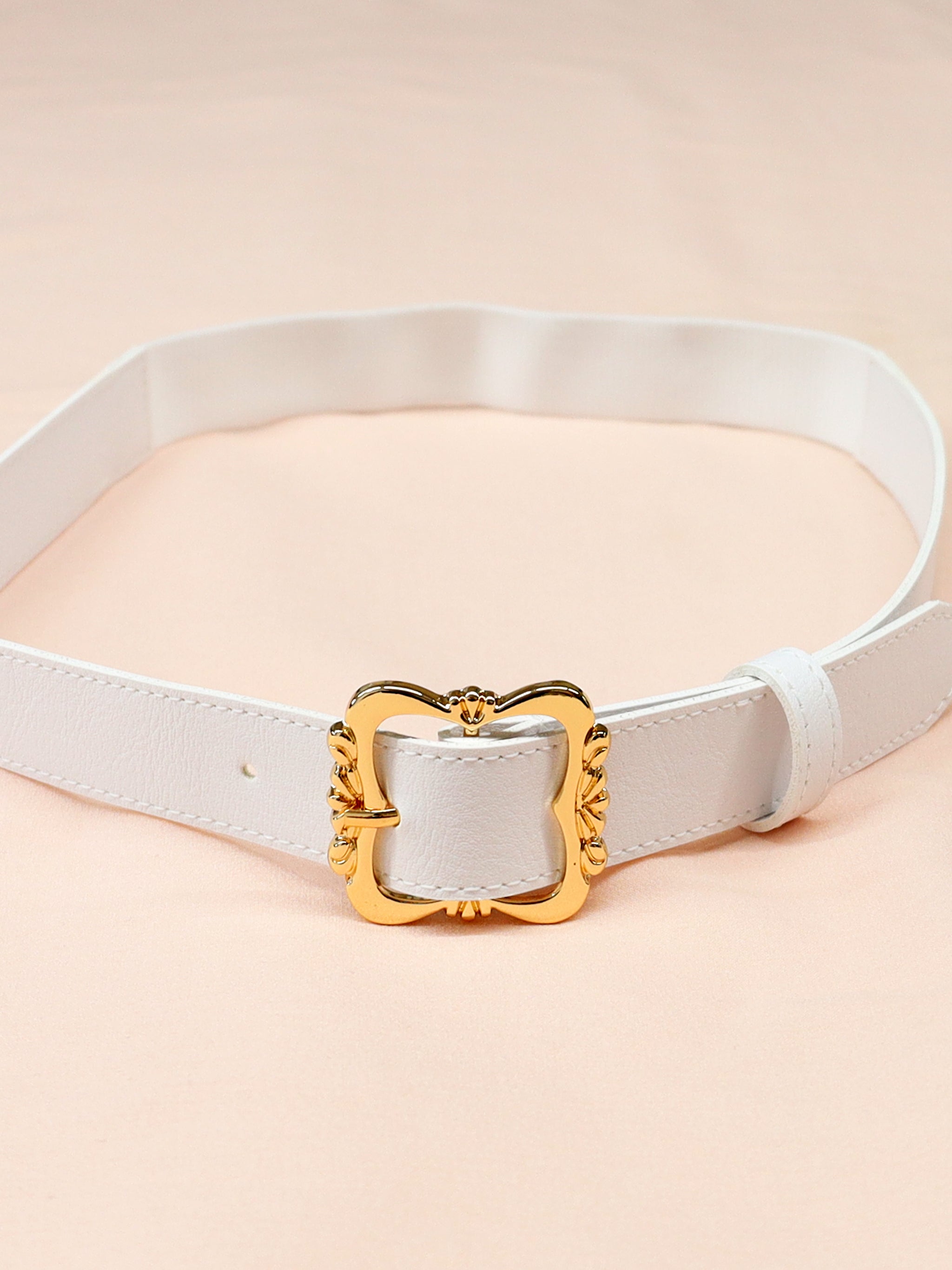 アンティークバックル付ゴムベルト ｜Amavel（アマベル）公式サイト