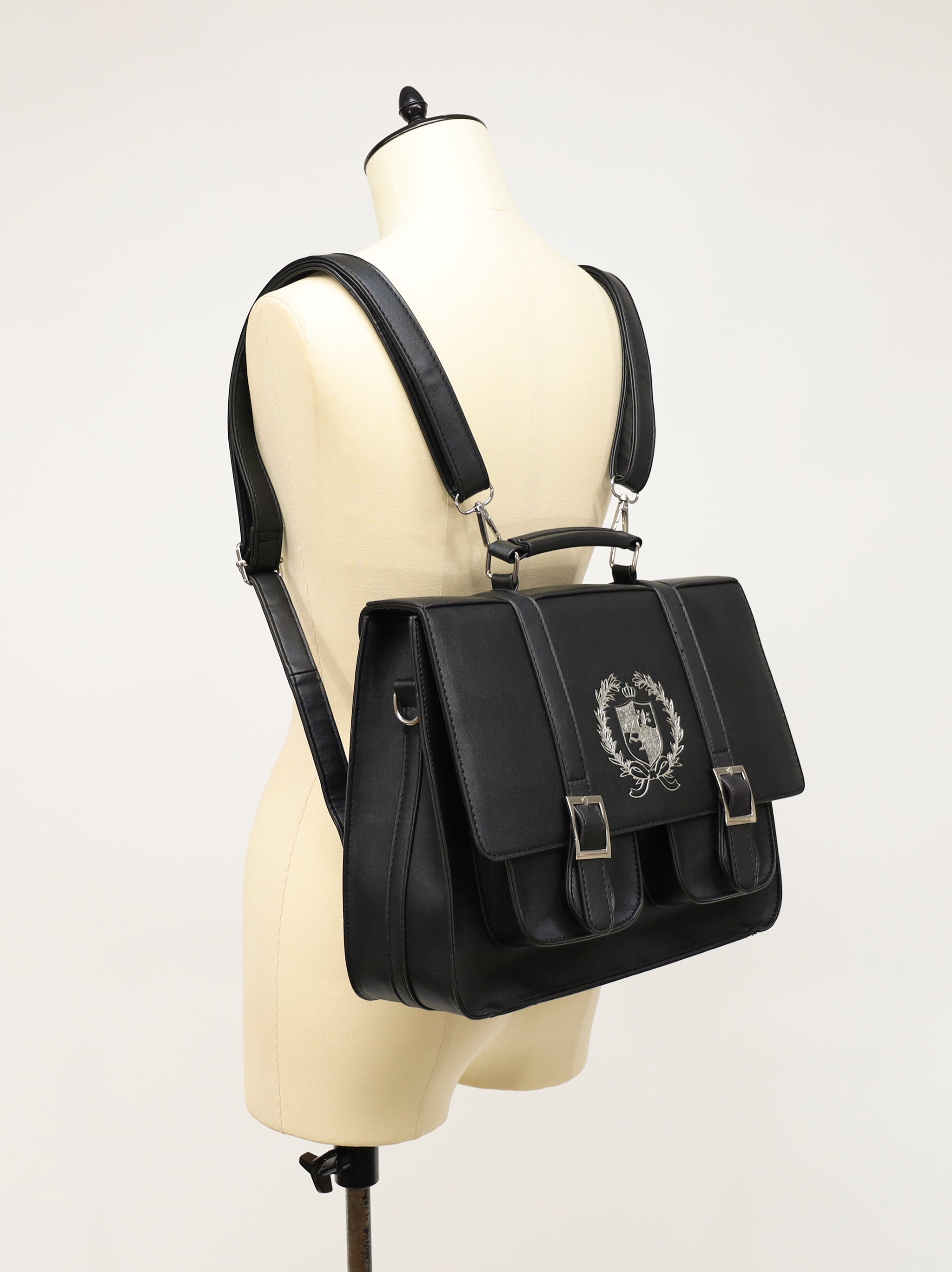 エンブレム入りダブルポケットサッチェルバッグ ｜Amavel（アマベル）公式サイト