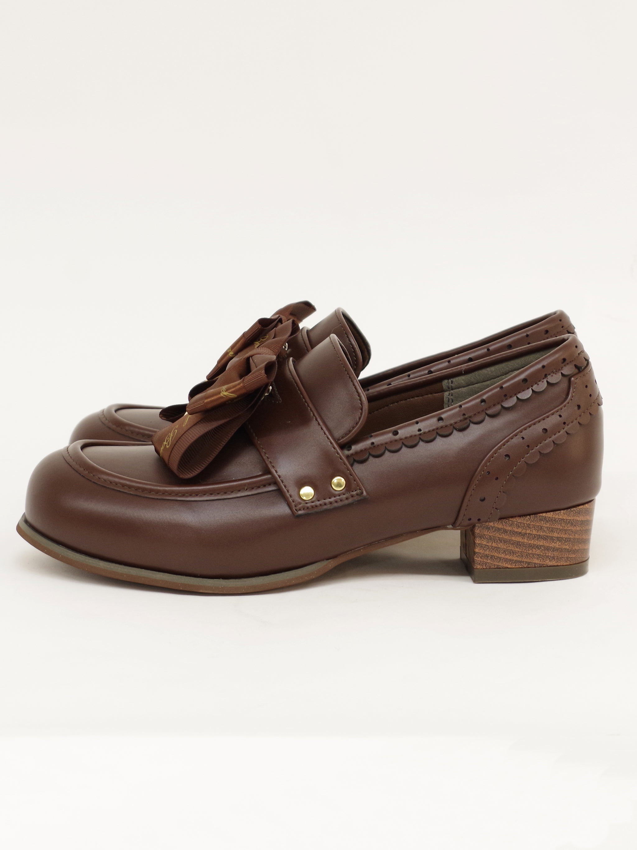 喫茶アマベルのショコラトリーローヒールローファーパンプス ｜Amavel（アマベル）公式サイト