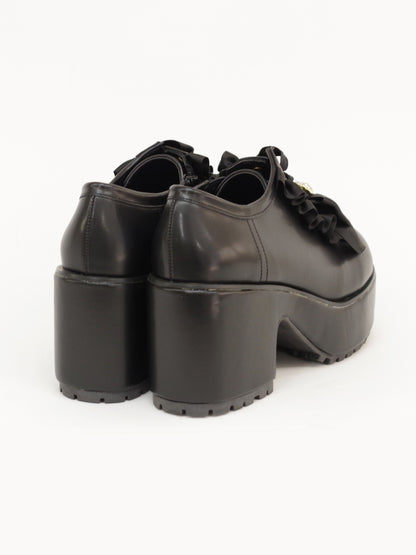 ビジューリボン付フリルシューズ ｜Amavel（アマベル）公式サイト