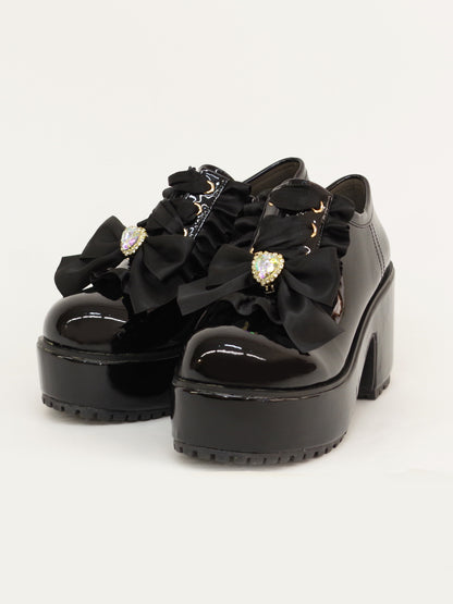 ビジューリボン付フリルシューズ ブラックエナメル（Black Enamel） ｜Amavel（アマベル）公式サイト