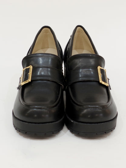 ロゴリボン付ビブラムローファーパンプス ｜Amavel（アマベル）公式サイト