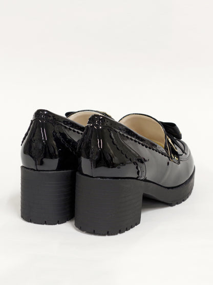 ロゴリボン付ビブラムローファーパンプス ｜Amavel（アマベル）公式サイト