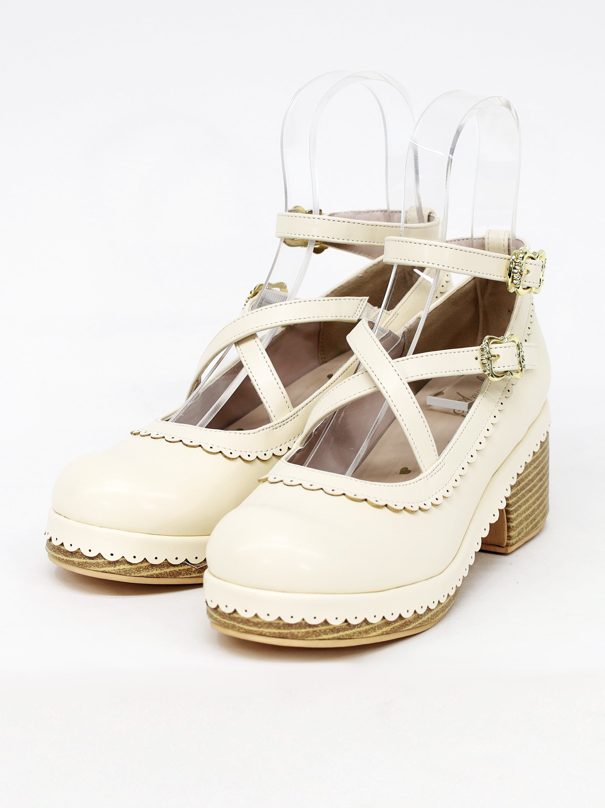 スカラップリボンウッドソールクロスパンプス ｜Amavel（アマベル）公式サイト