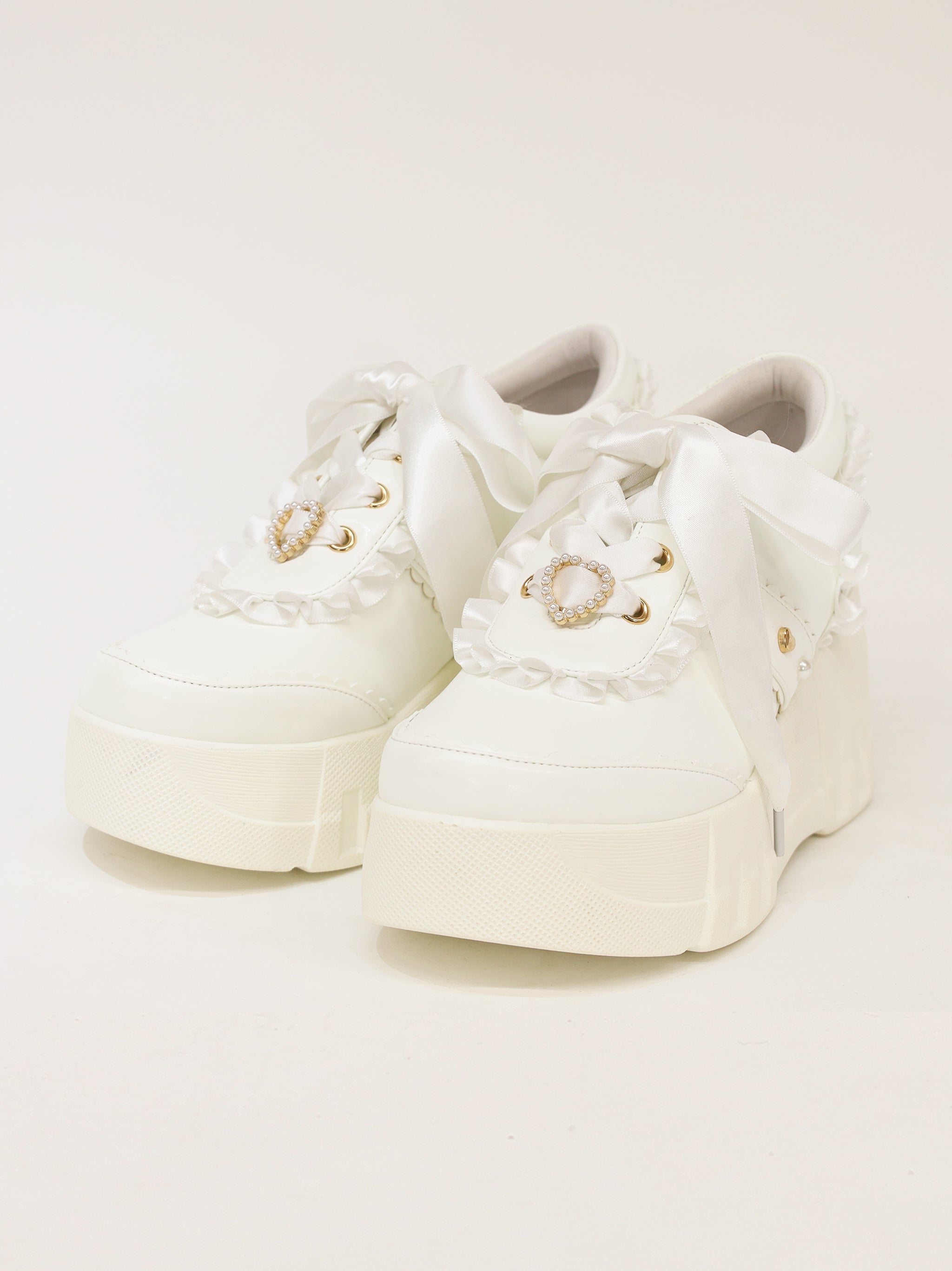 厚底フリルスニーカー オフホワイト（Off White） ｜Amavel（アマベル）公式サイト