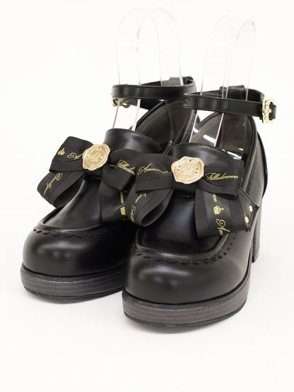 【メンバーズセール対象】シーリングチャーム付ヒールローファーパンプス ブラック（Black） ｜Amavel（アマベル）公式サイト