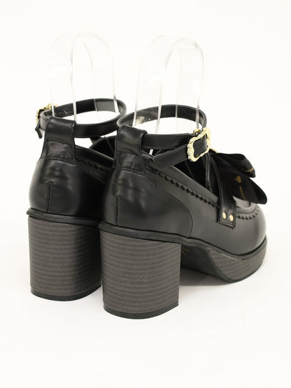 【メンバーズセール対象】シーリングチャーム付ヒールローファーパンプス ｜Amavel（アマベル）公式サイト