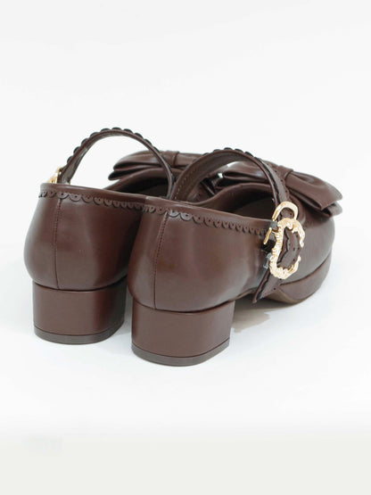 リボン付スカラップパンプス ｜Amavel（アマベル）公式サイト