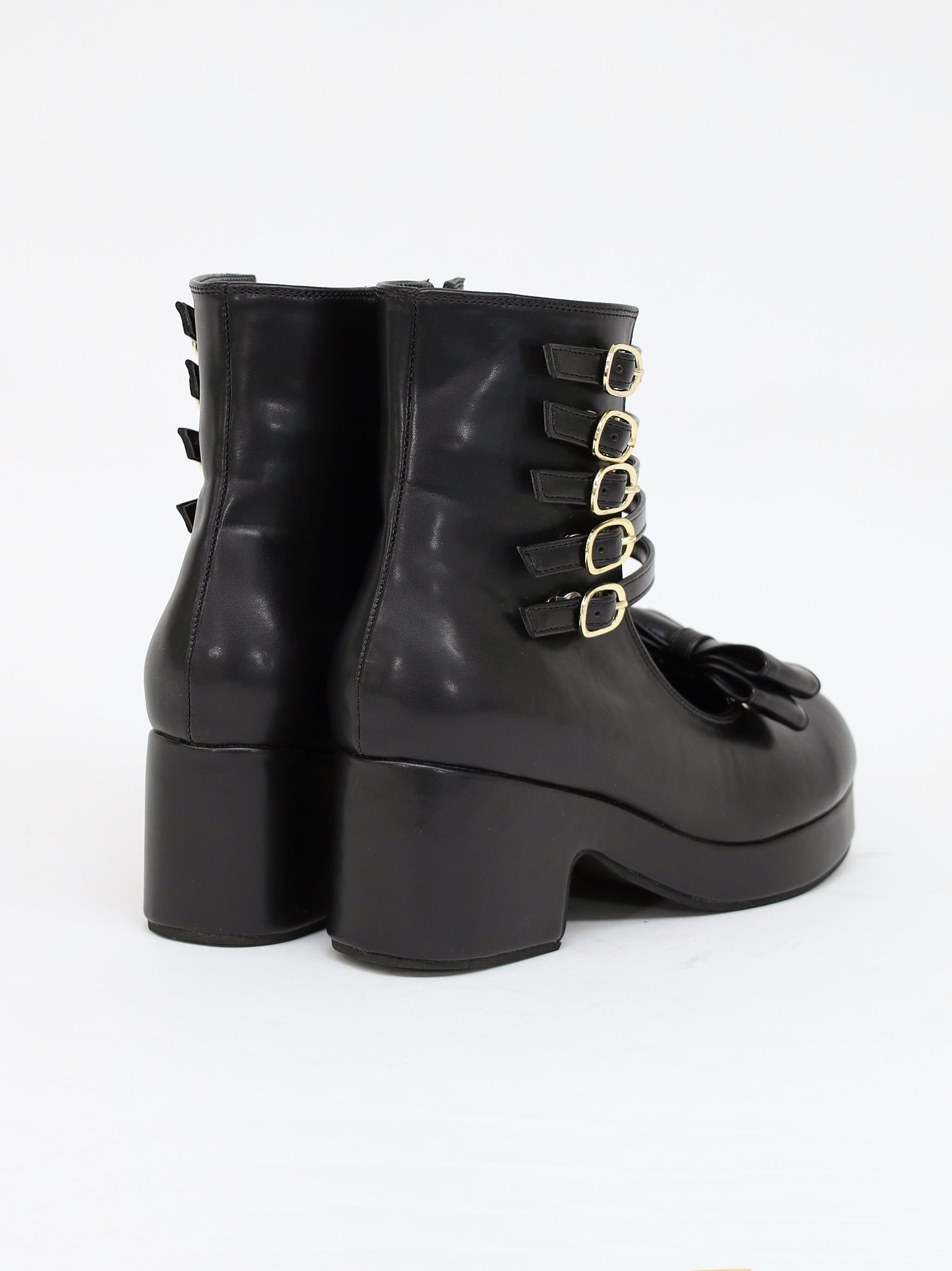 Mysterious Doll Strap Shoes – Amavel（アマベル）公式サイト