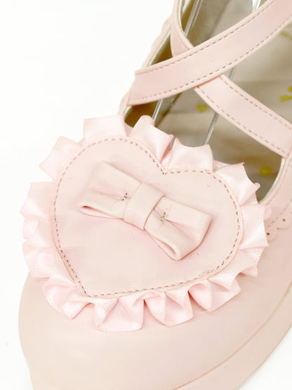 ハートリボンクロスパンプス ｜Amavel（アマベル）公式サイト