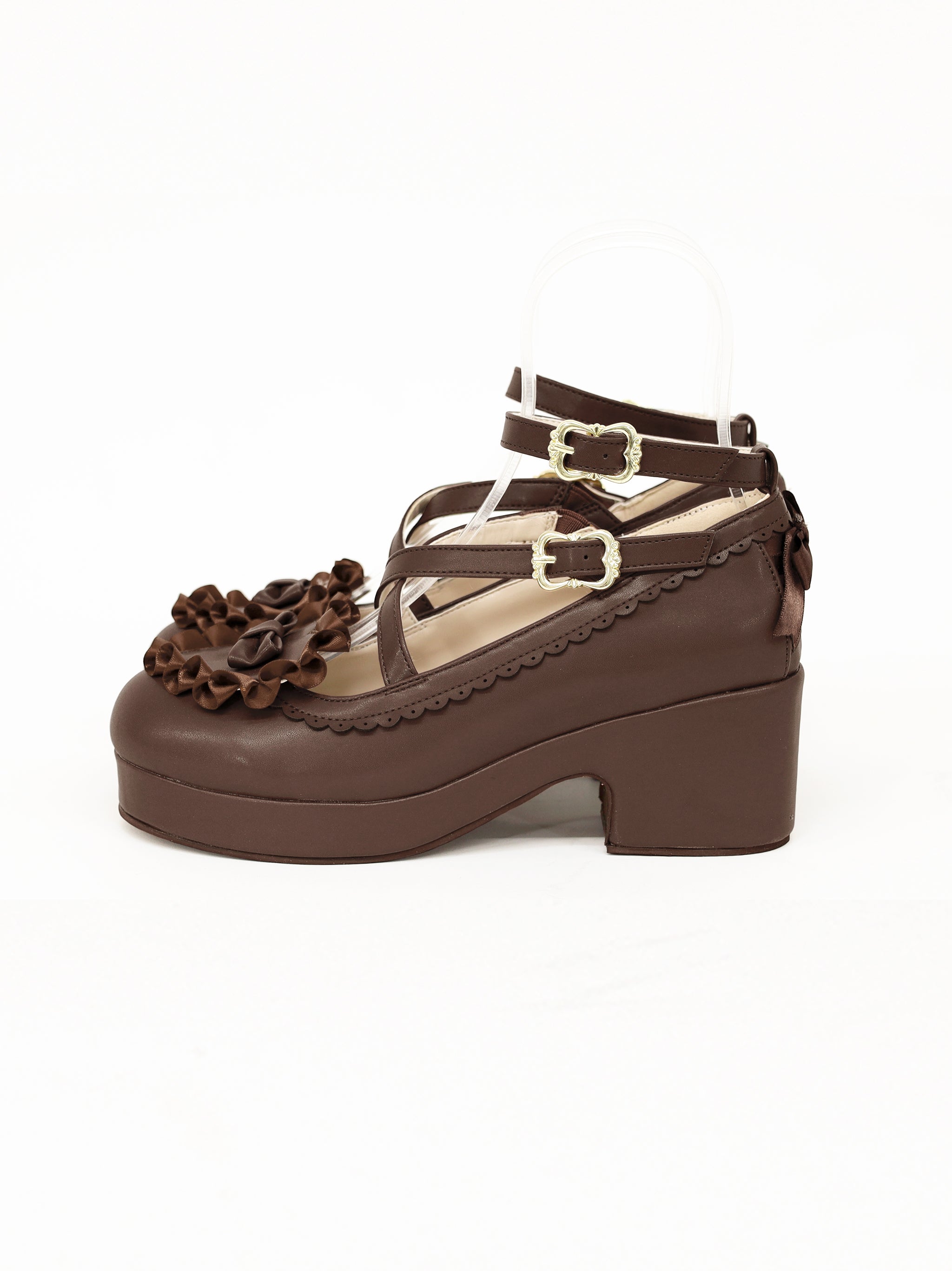 ⭐️希少モデル⭐️　アーツアンドサイエンス　Button Pumps　ブラウン Heart Ribbon Cross Pumps – Amavel（アマベル）公式サイト