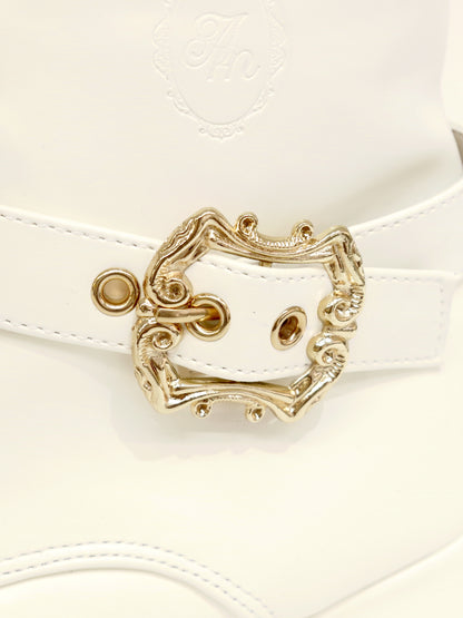 モノグラム型押しフリルショートブーツ ｜Amavel（アマベル）公式サイト