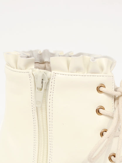 モノグラム型押しフリルショートブーツ ｜Amavel（アマベル）公式サイト