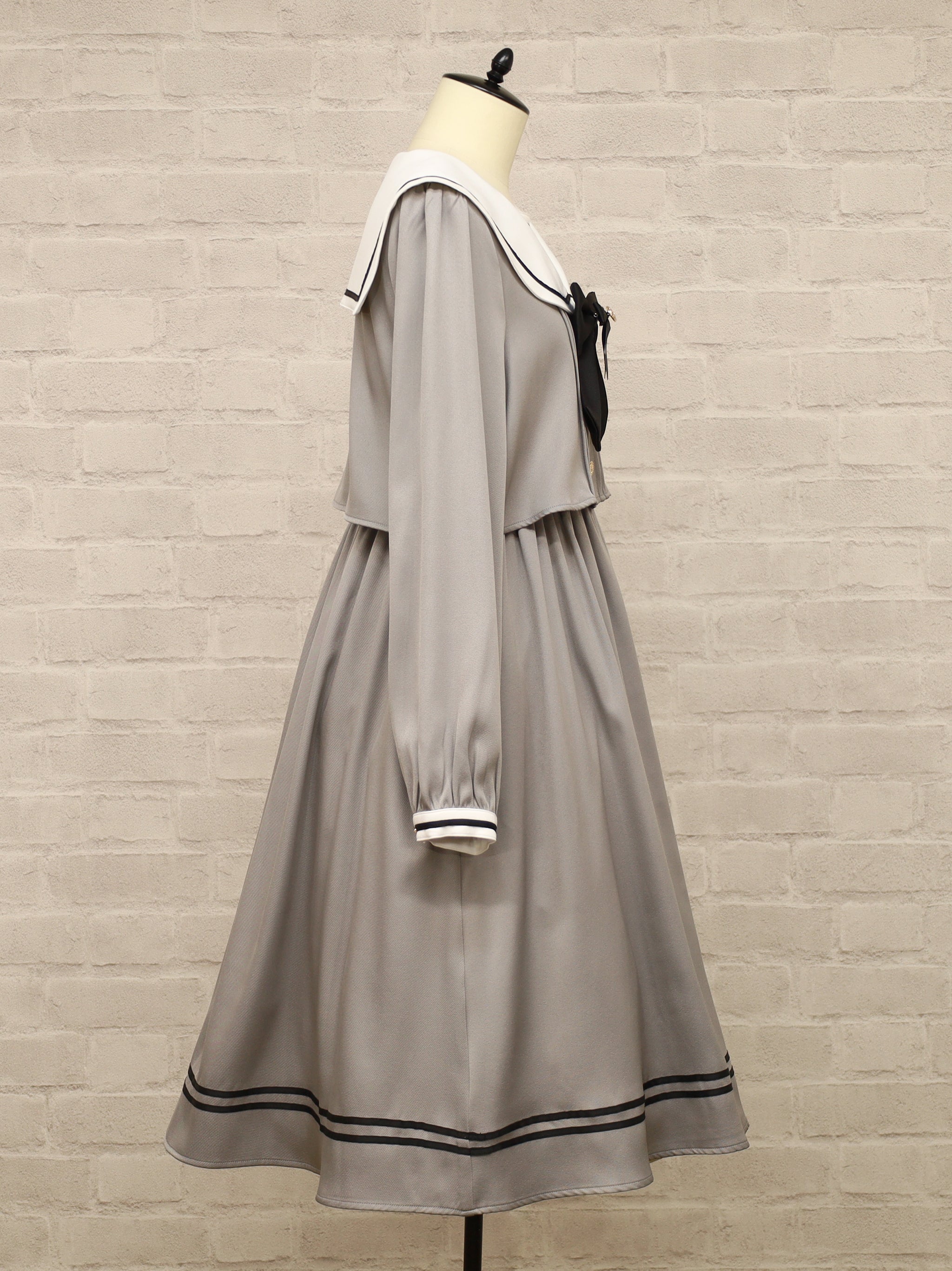 Classical School Setup風セーラーワンピース（ロング） ｜Amavel（アマベル）公式サイト