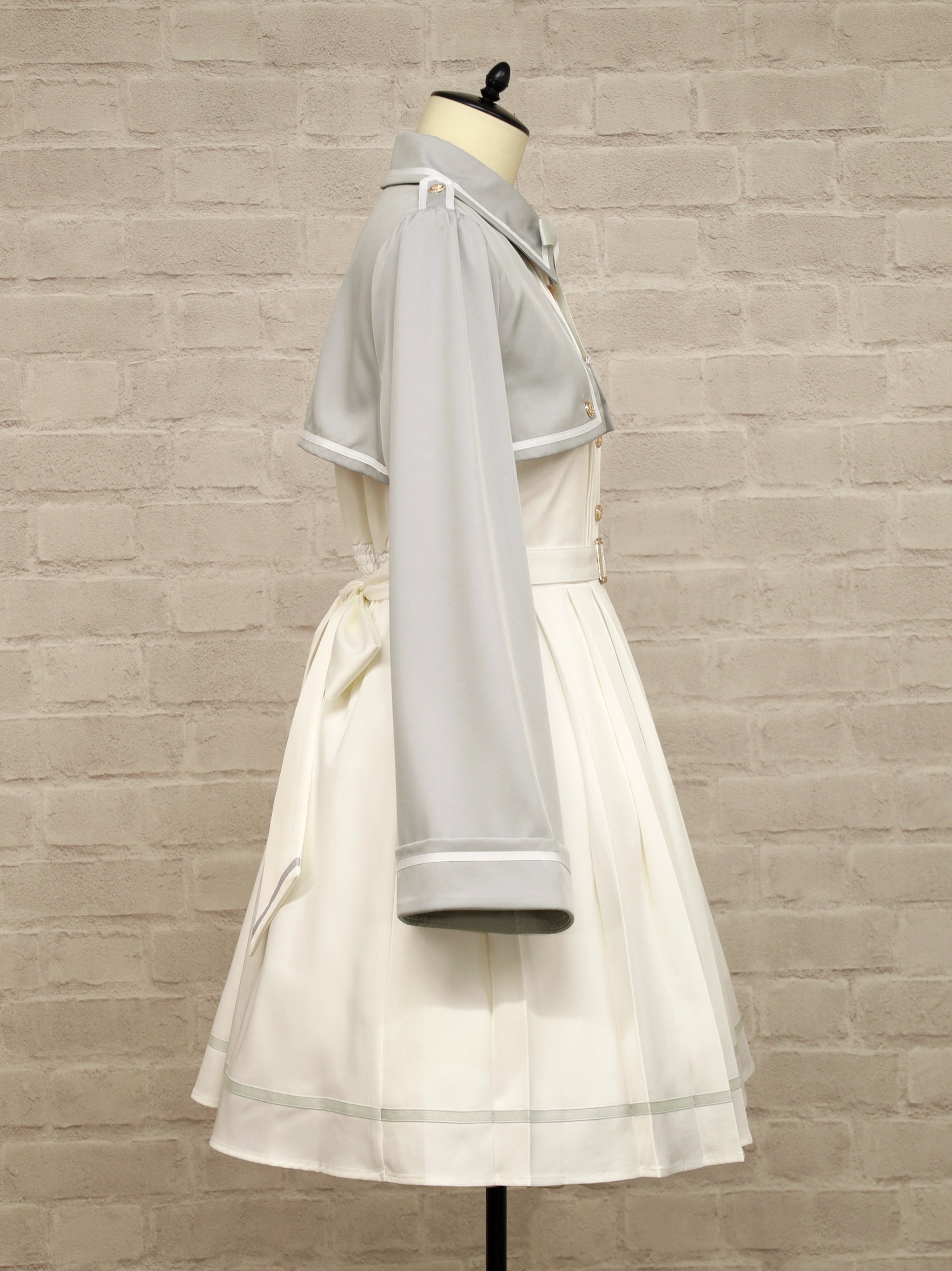 Brave Heart レイヤードプリーツワンピース ｜Amavel（アマベル）公式サイト