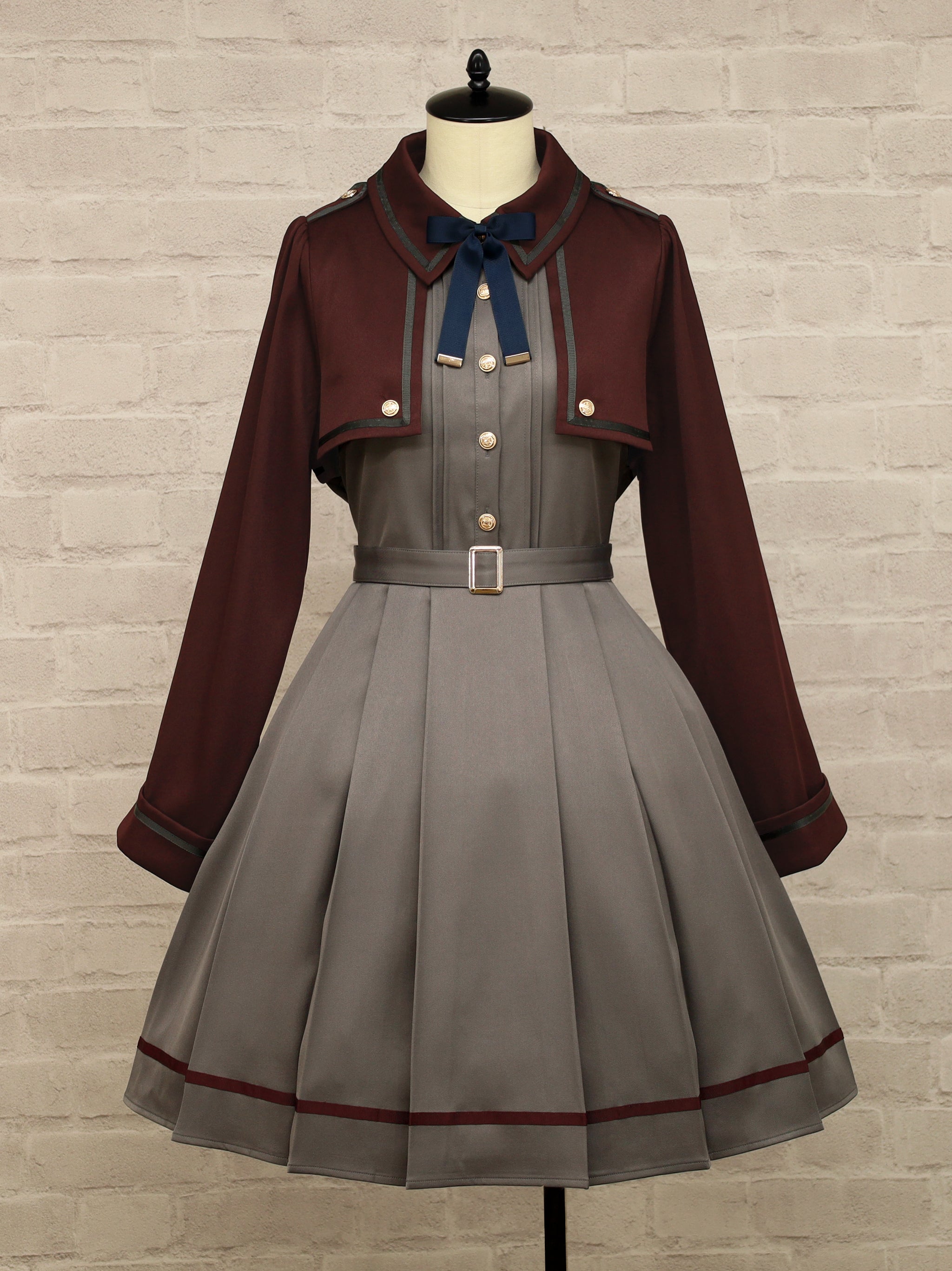 Brave Heart レイヤードプリーツワンピース ボルドー（Bordeaux） FREE ｜Amavel（アマベル）公式サイト