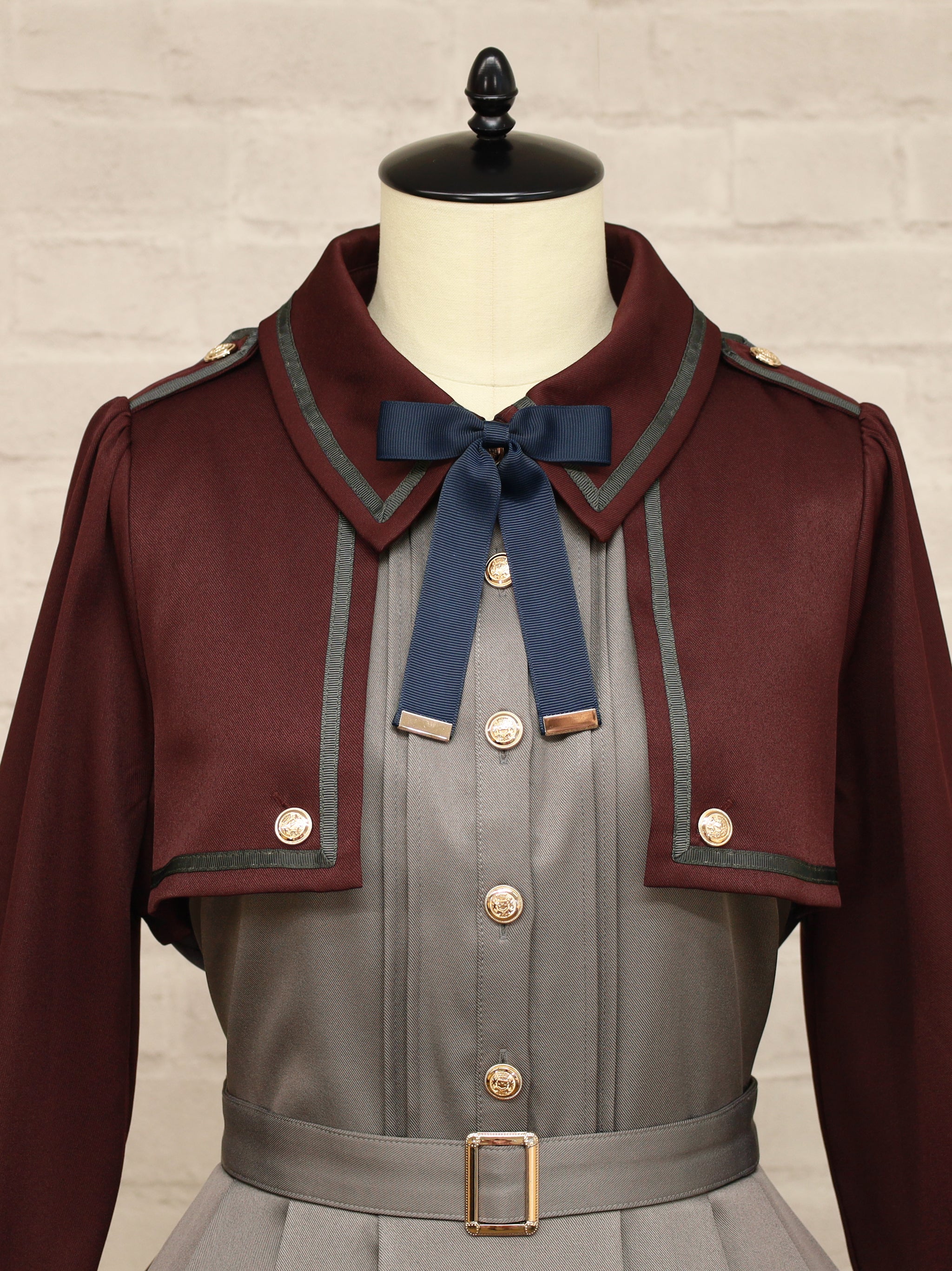 Brave Heart レイヤードプリーツワンピース ｜Amavel（アマベル）公式サイト