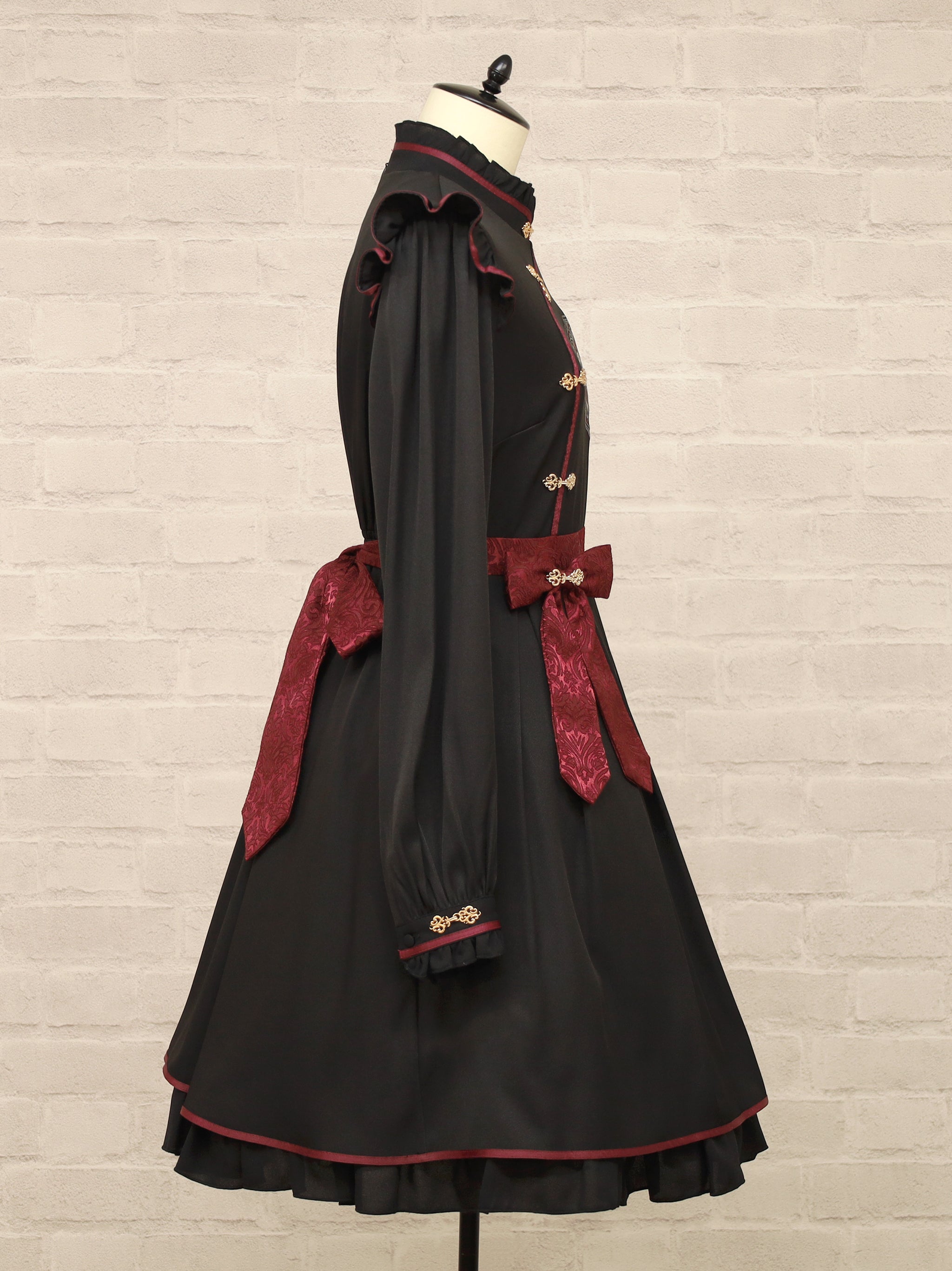 鈴飾りと春小梅のチャイナワンピース ｜Amavel（アマベル）公式サイト