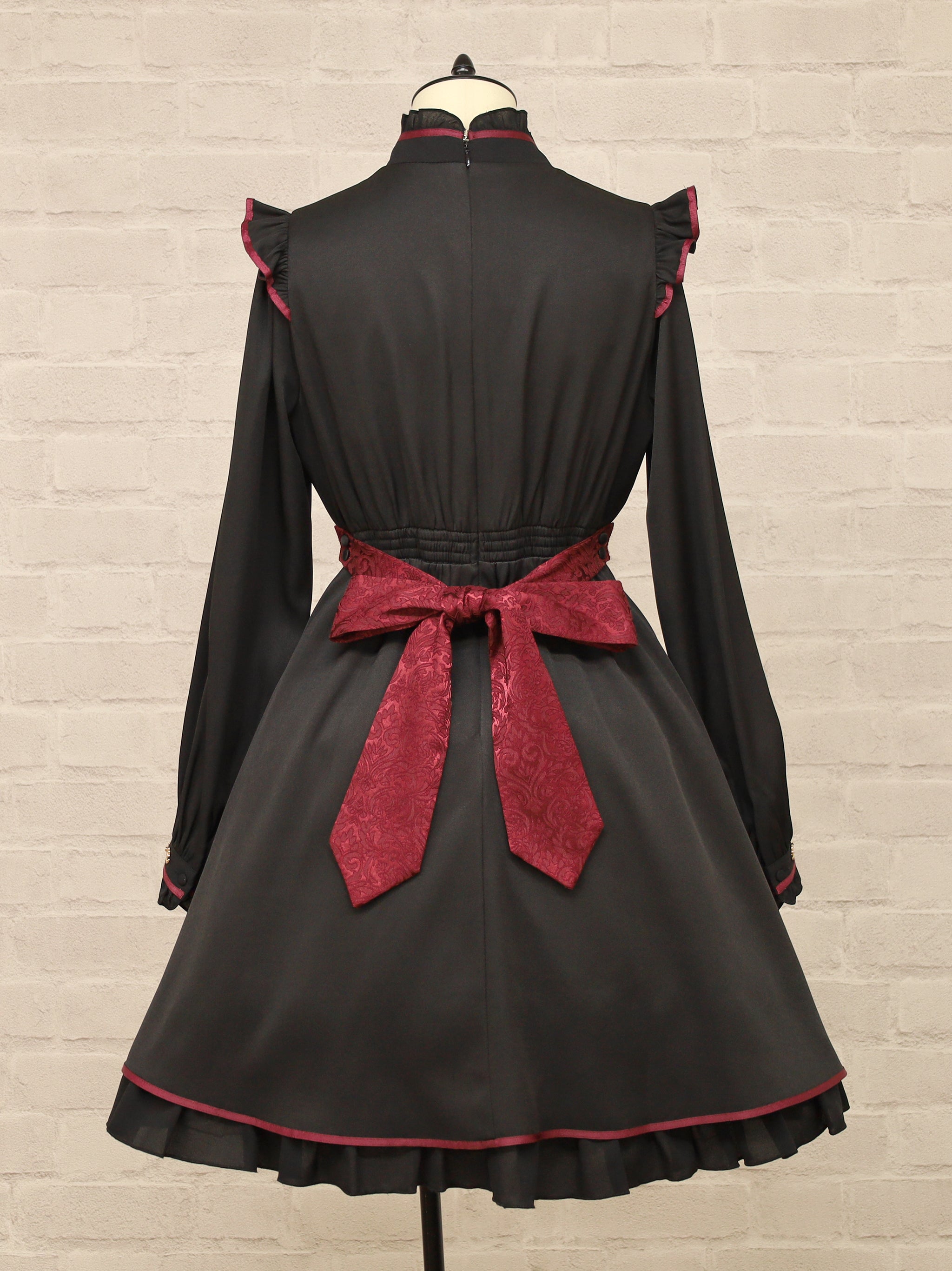 鈴飾りと春小梅のチャイナワンピース ｜Amavel（アマベル）公式サイト